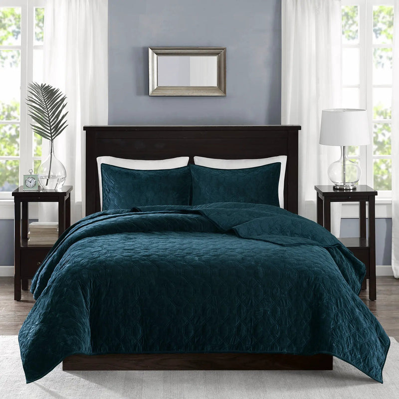 3 Piece Velvet Quilt Set Teal King/Cal King by HouseOfZazla