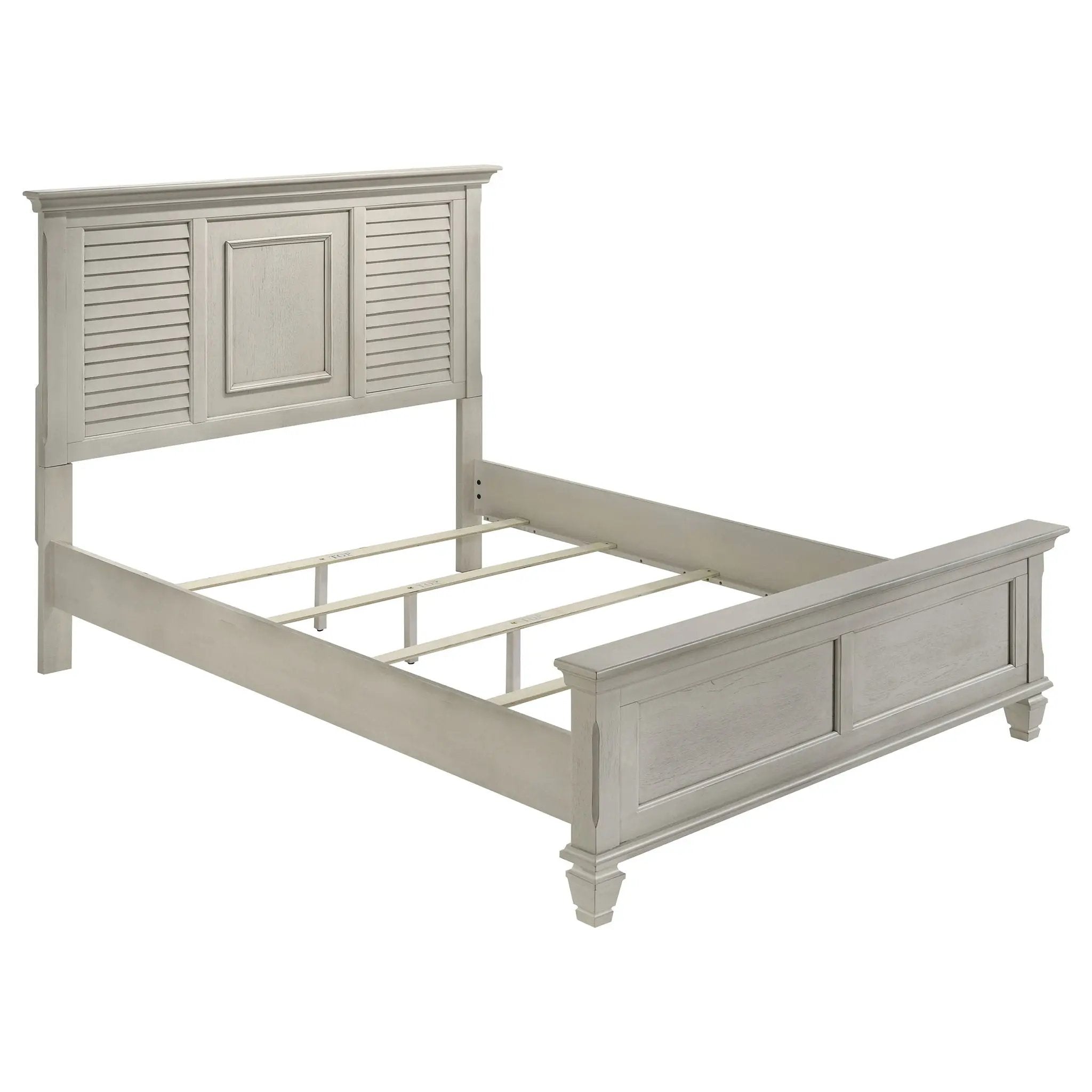 Franco 4-piece Queen Bedroom Set Distressed White by Unique Piece Furniture