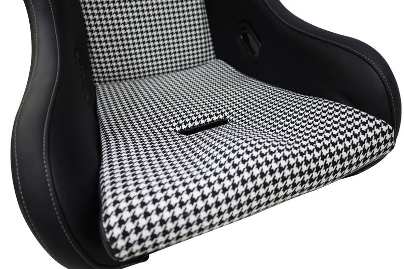 Racing Seat - Black White by HouseOfZazla