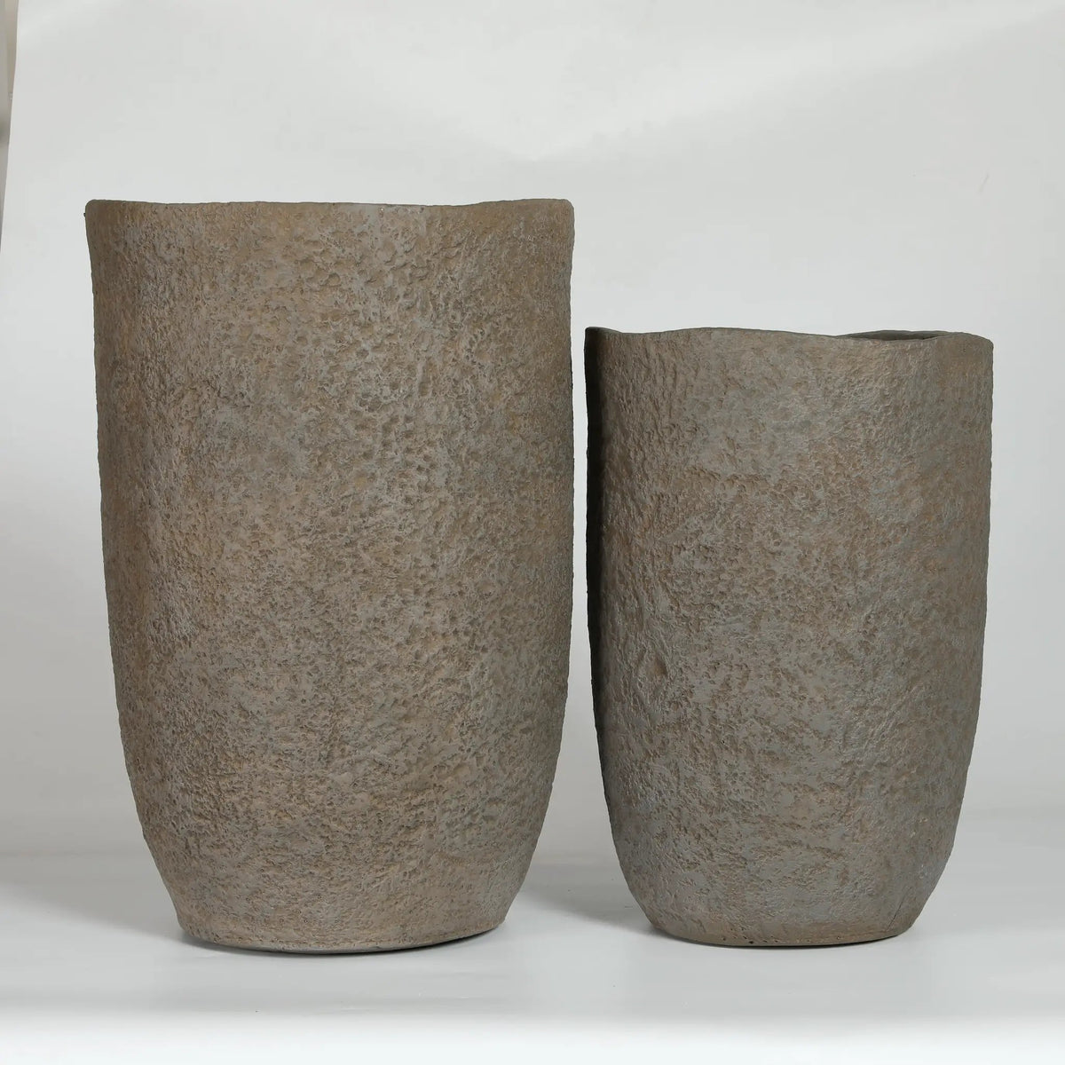 Round Concrete Planter Set of 2 by HouseOfZazla