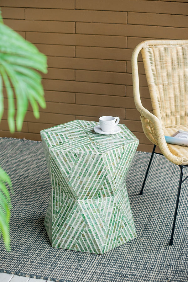 19x19x20" Tapered Green Pedestal Stool