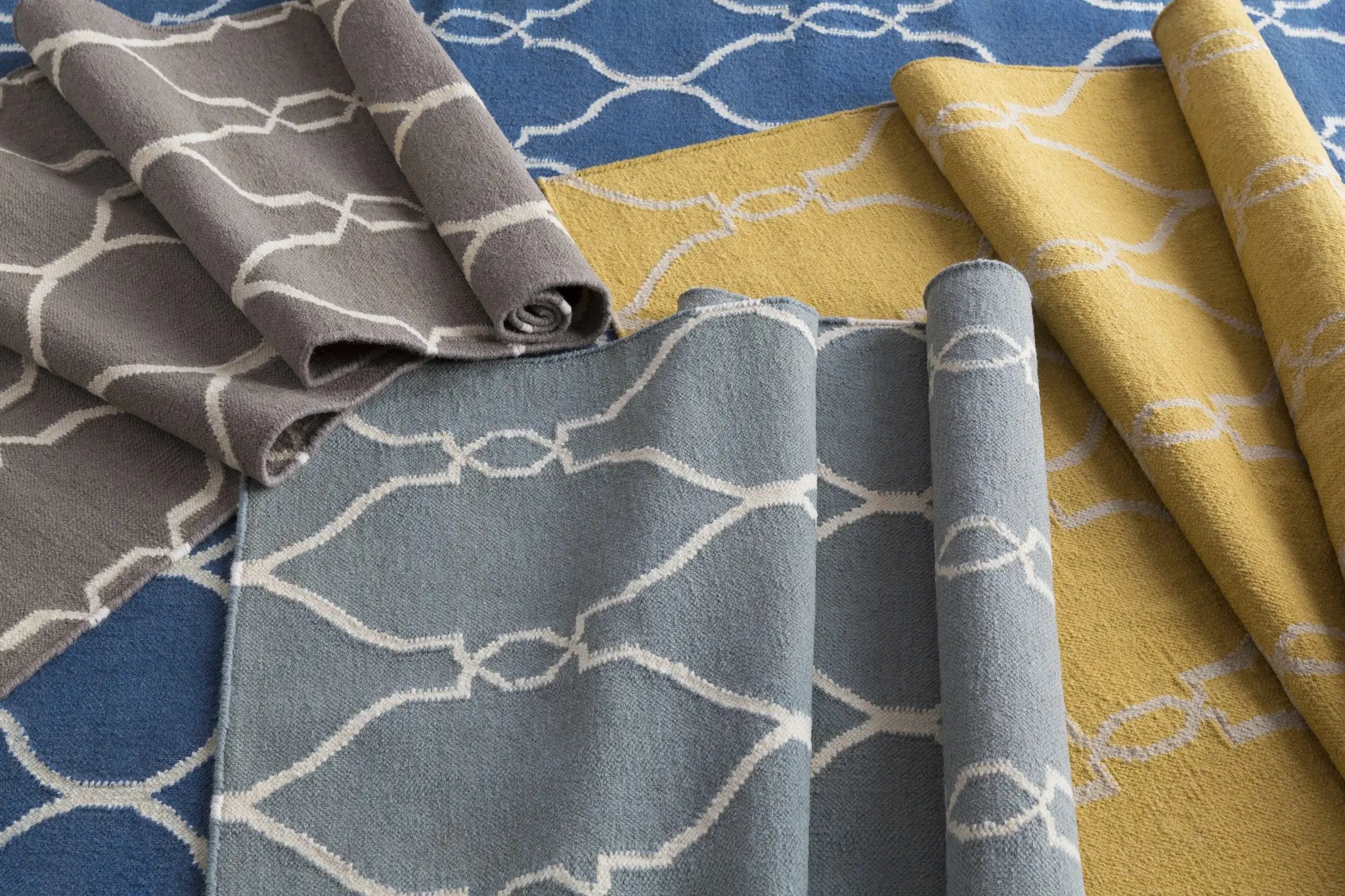 Baconton Blue/Beige Trellis Wool Rug - Clearance by Boutique Rugs