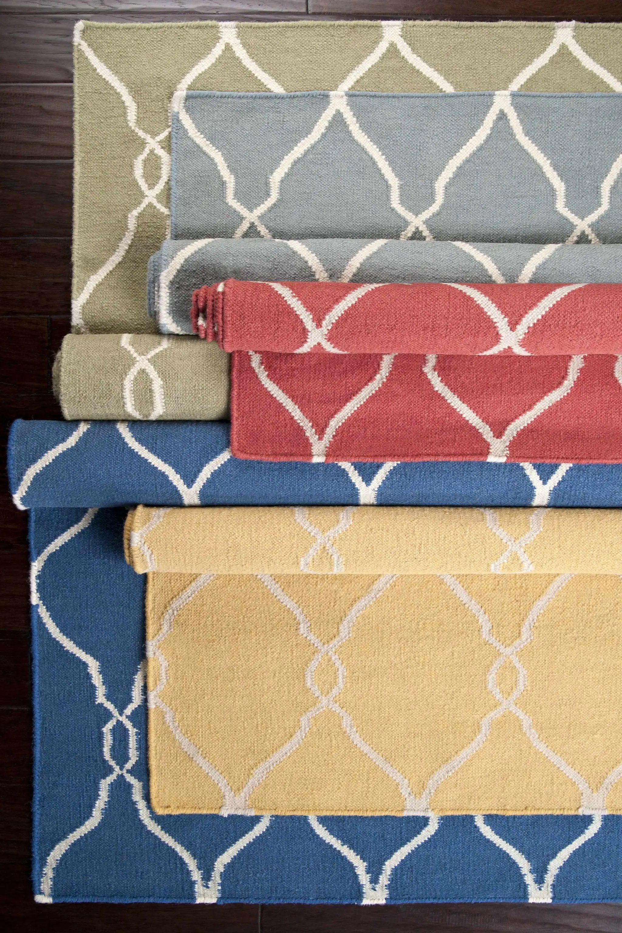 Baconton Blue/Beige Trellis Wool Rug - Clearance by Boutique Rugs