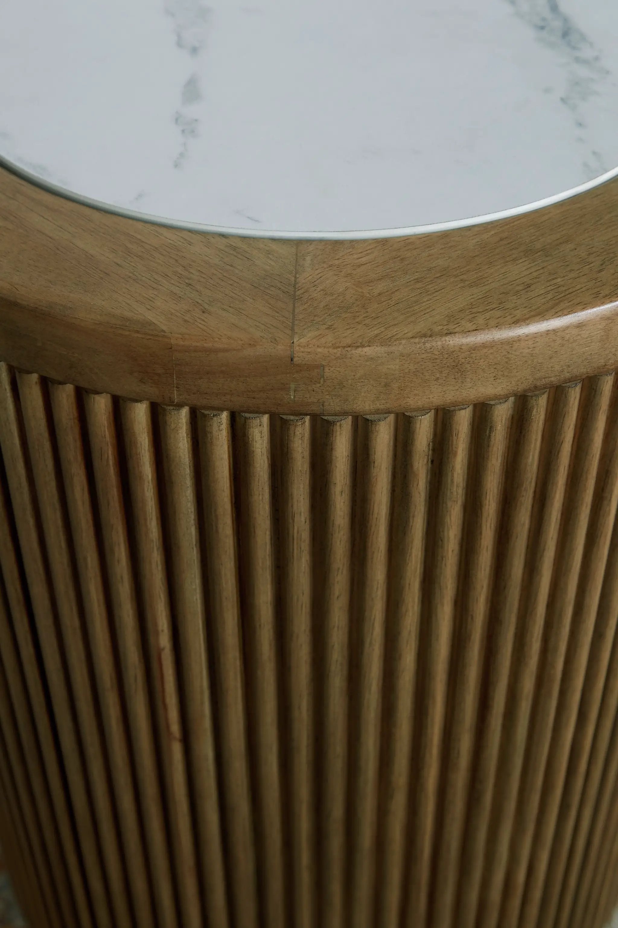 Camdill - Round End Table - Light Brown / White by Unique Piece Furniture