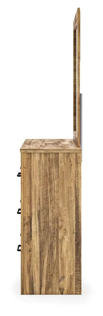 Maystonna - Six Drawer Dresser by Unique Piece Furniture