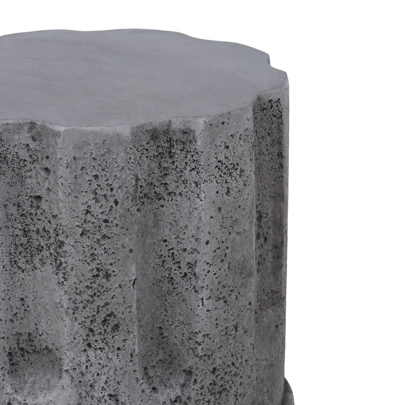 Outdoor End Table, Round Side Table For Patio And Garden - Antique Gray