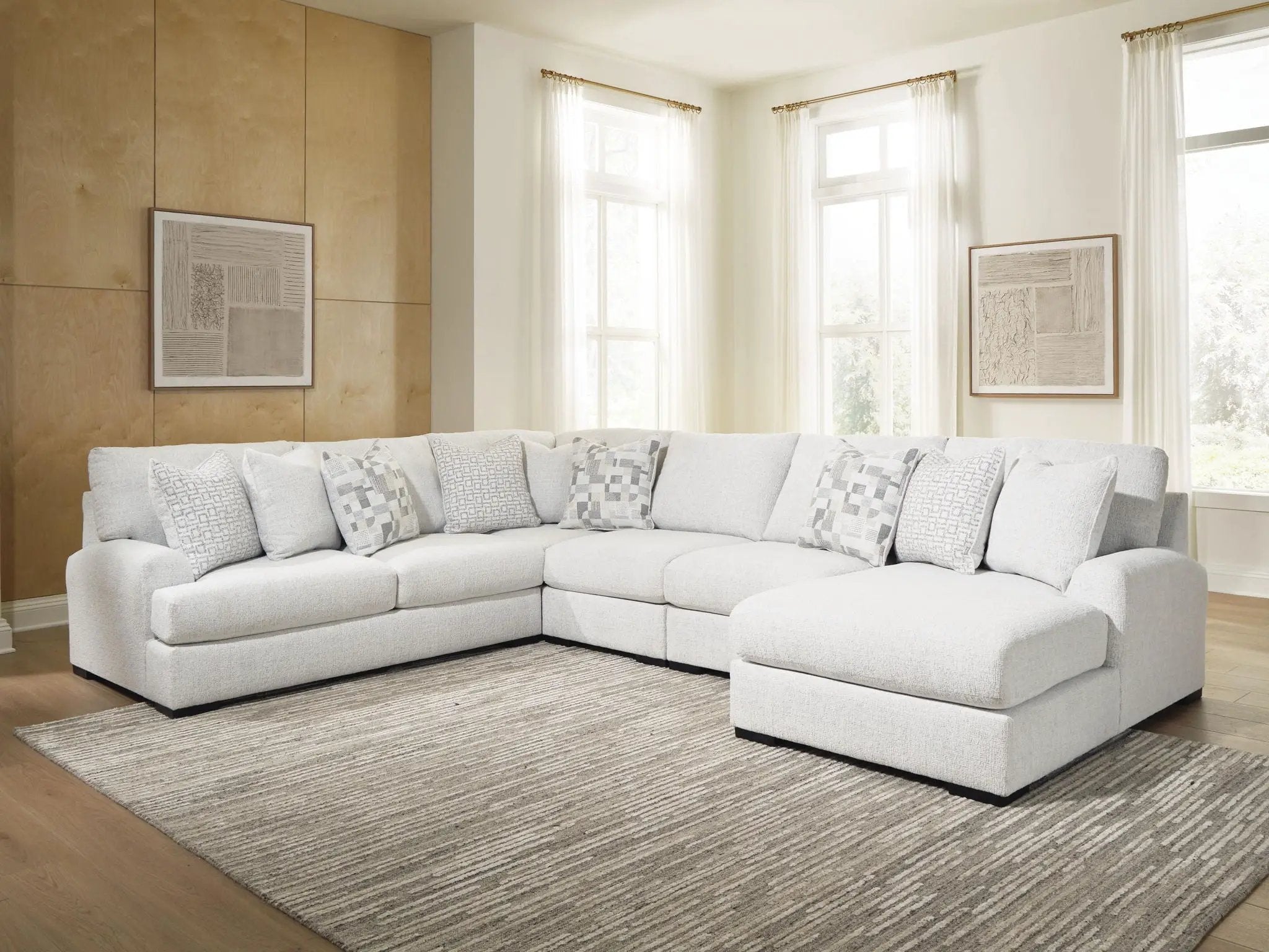 Misty-Lakes - Sectional by Unique Piece Furniture