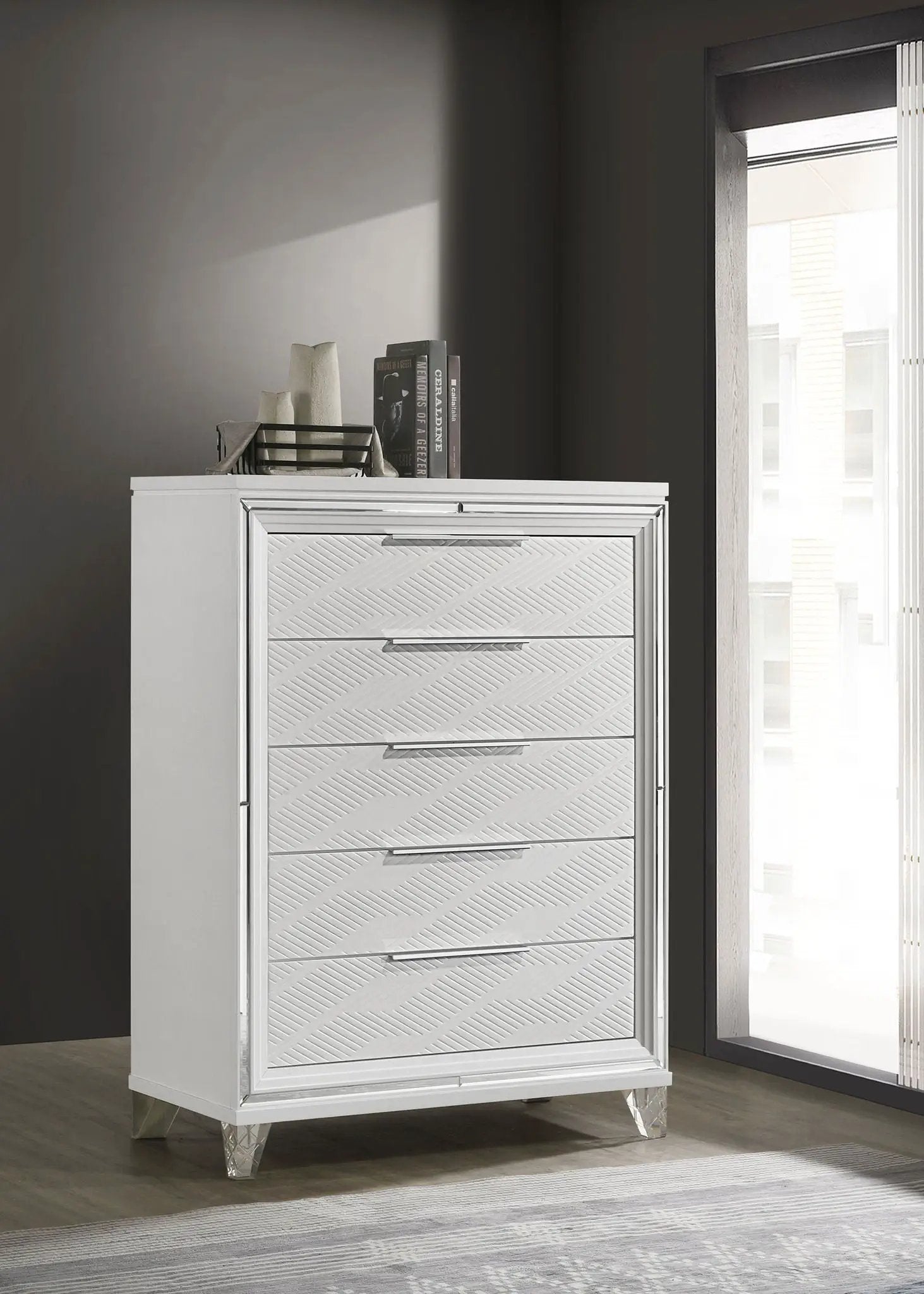Marmore 5-drawer Bedroom Chest of Drawers White by Unique Piece Furniture