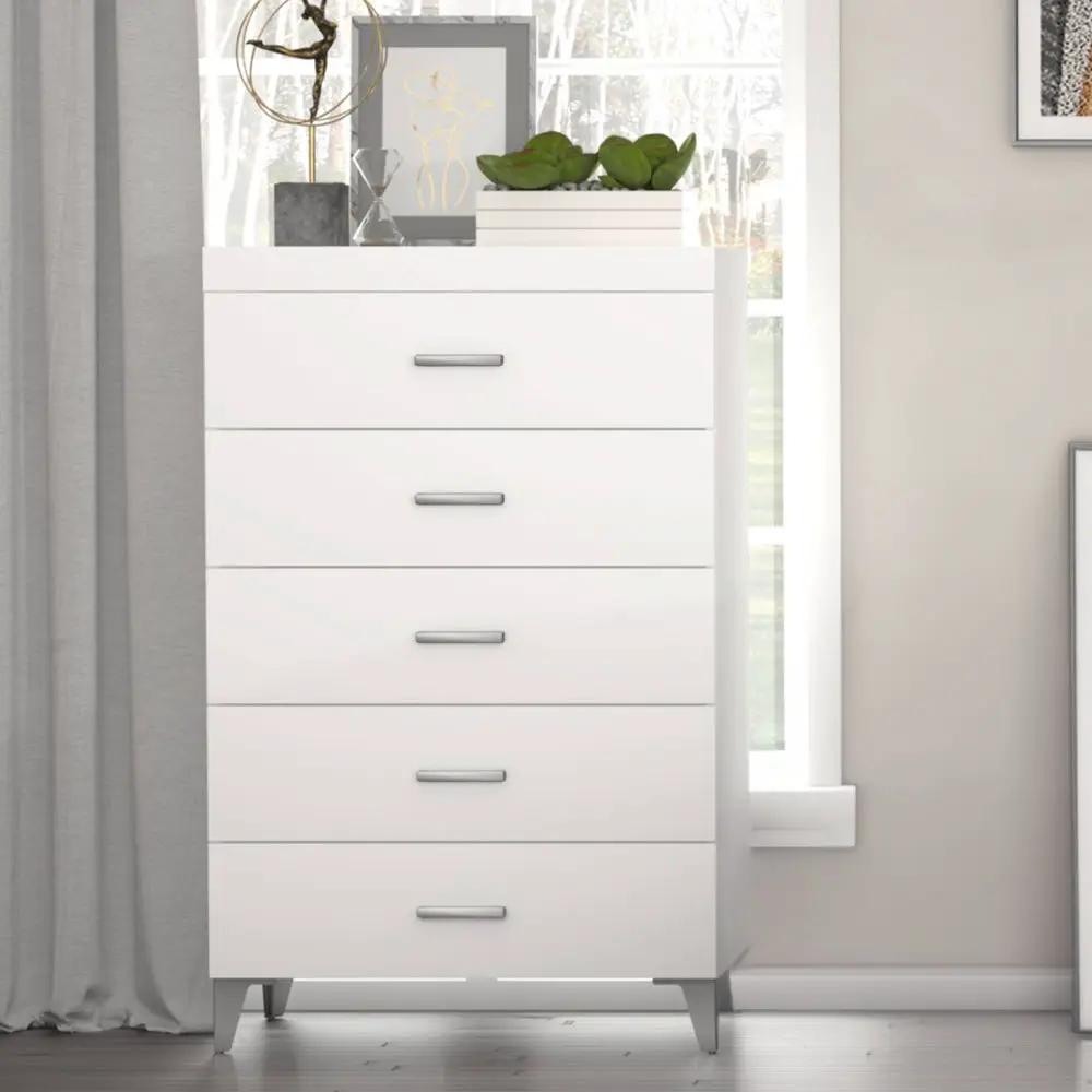 Casilda - Chest - White by Unique Piece Furniture