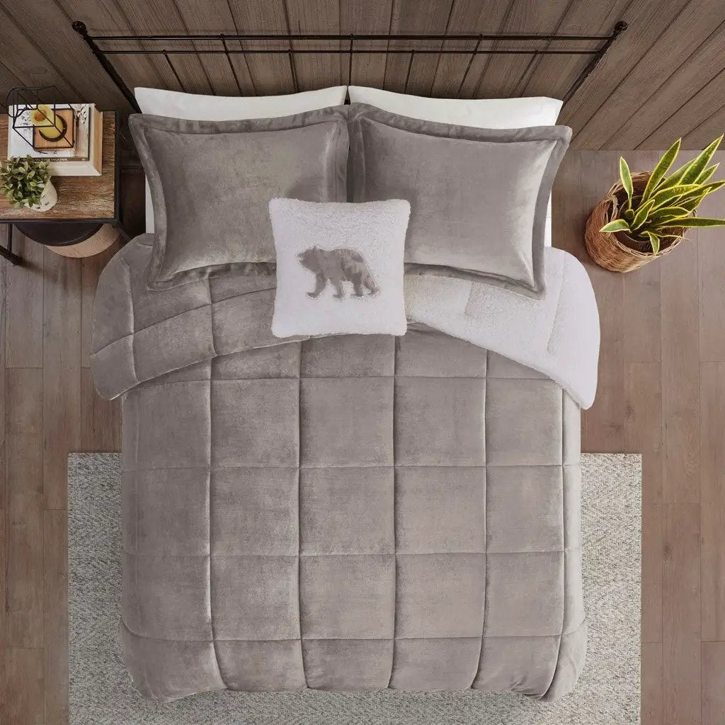 King Plush to Sherpa Down Alternative Comforter Set by HouseOfZazla