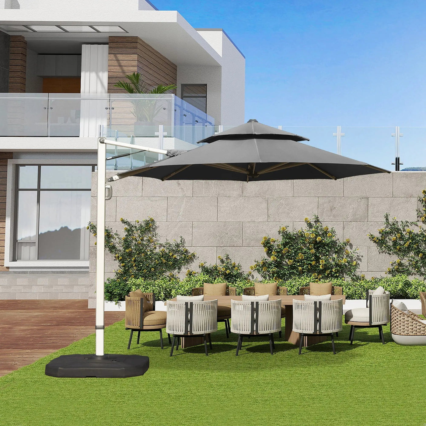 Round Cantilever Umbrella with Center Pole by HouseOfZazla