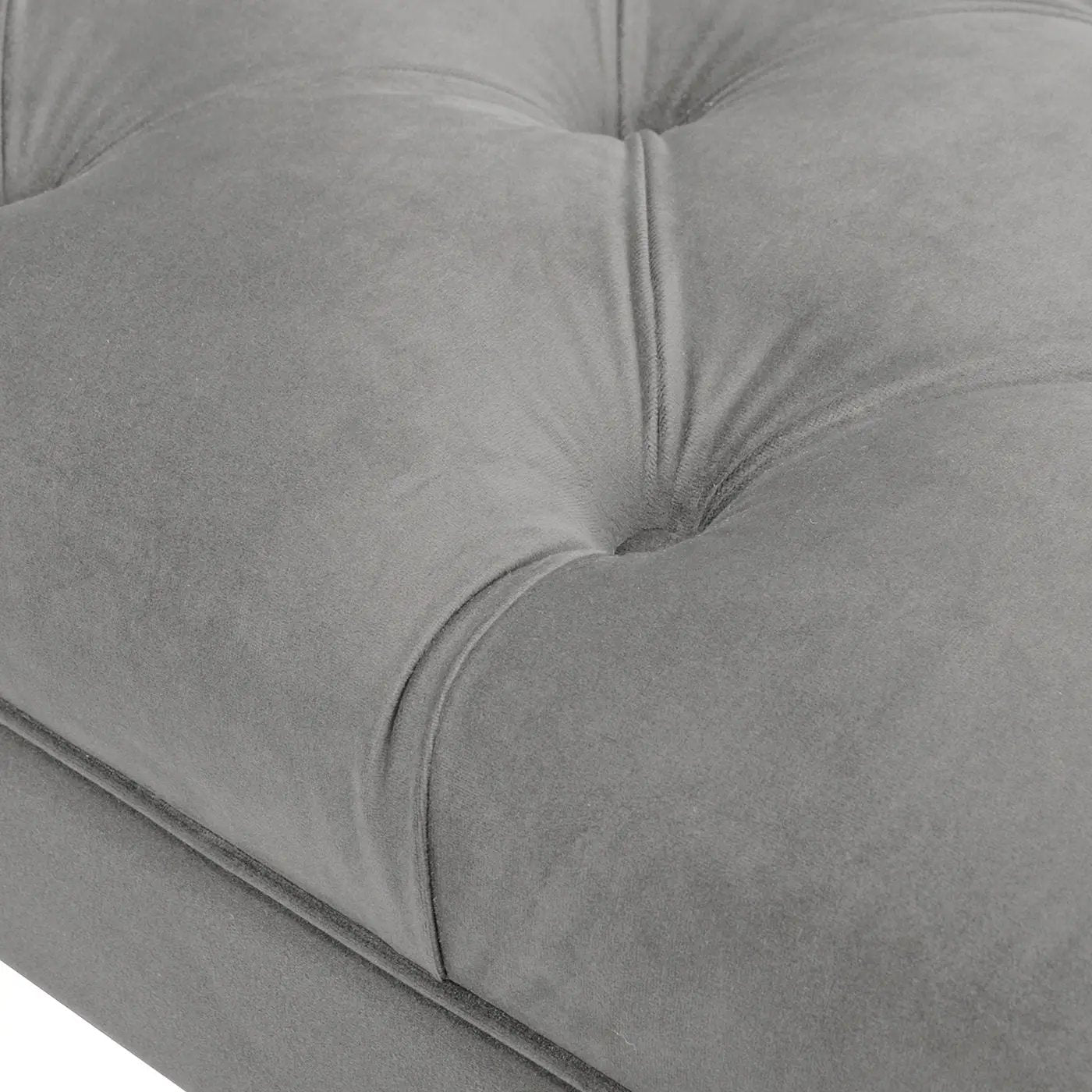 Alma - Tufted Flared Arm Entryway Bench by HouseOfZazla