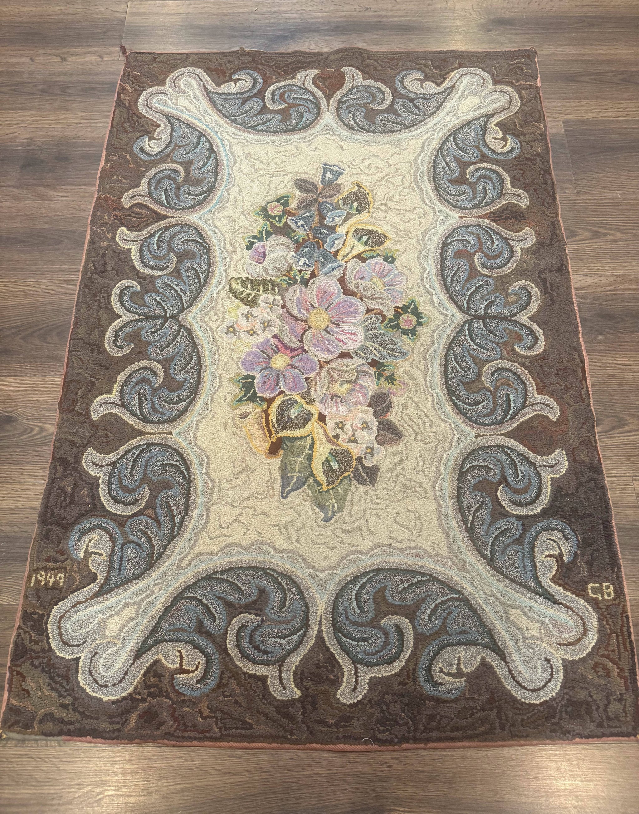 Antique American Hooked Rug 3 x 4.6, Vintage, Floral by Jewel Rugs