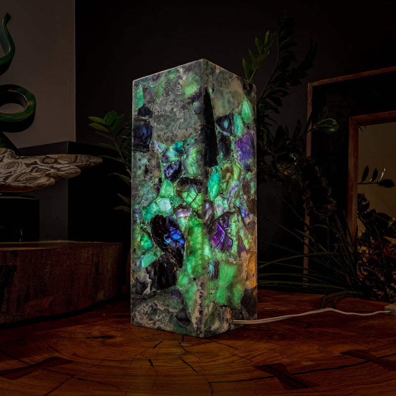 Fluorite Crystal Table Lamp #2 (Small Size), photo 2 of 9