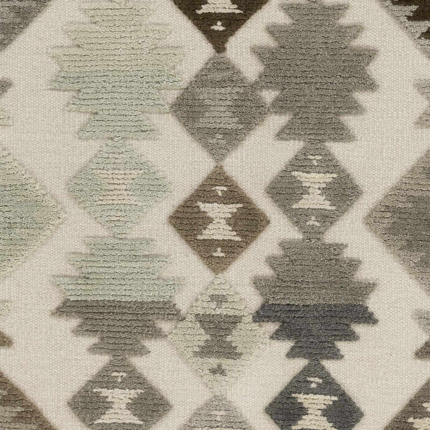 Foyil Carpet - Clearance by Boutique Rugs