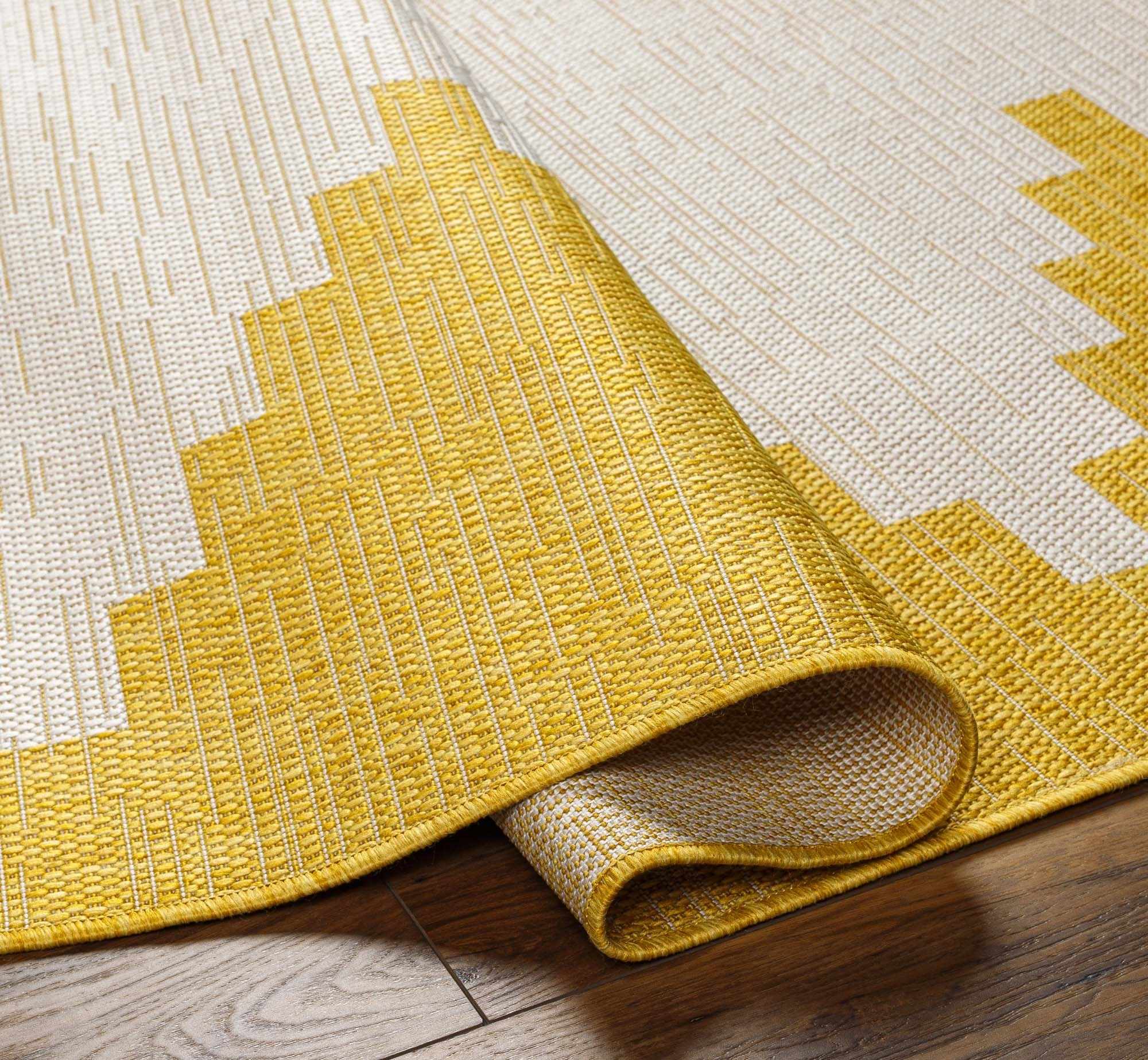 Djugun Yellow Outdoor Rug - Clearance by Boutique Rugs