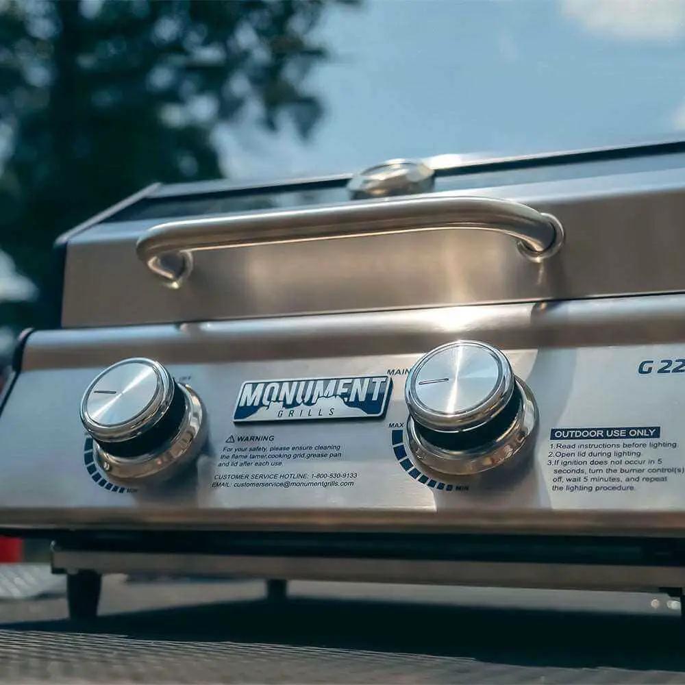 G22 | Stainless Tabletop Propane Gas Grill by Monument Grills