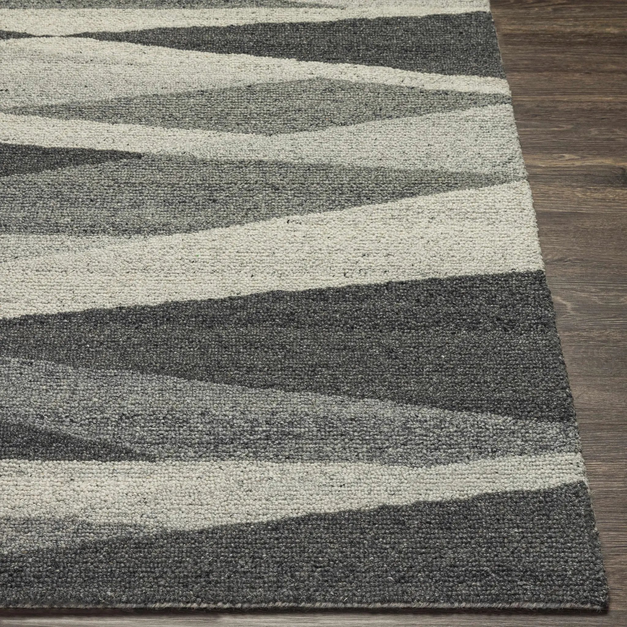 Garlands Area Rug - Clearance by Boutique Rugs