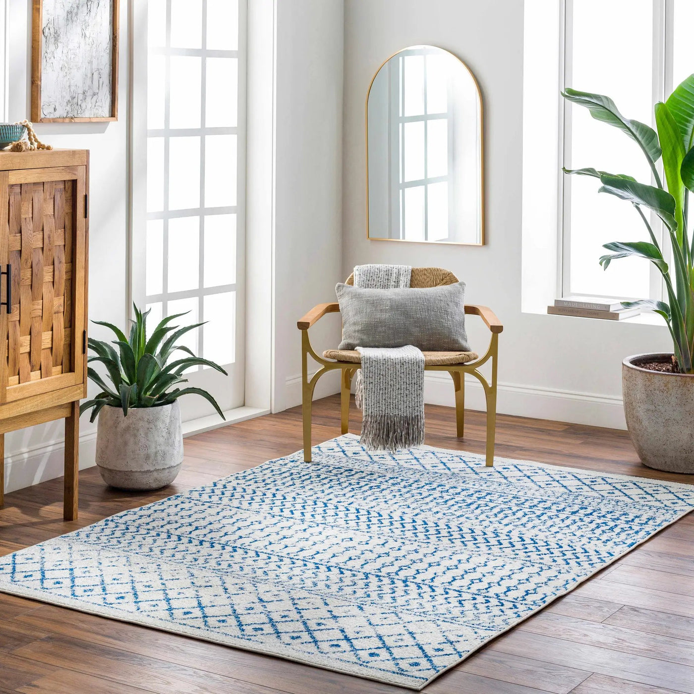 Gaura Area Rug by Boutique Rugs