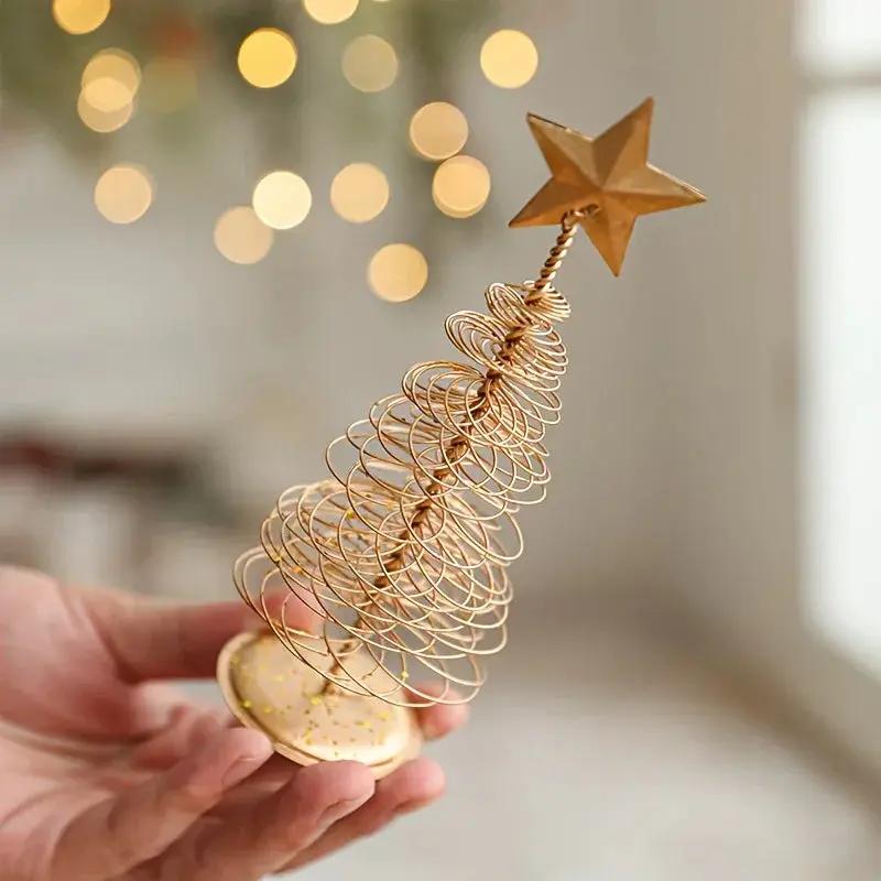 Golden Metal 3-Piece Scandinavian Christmas Decor Set by House Of Avana