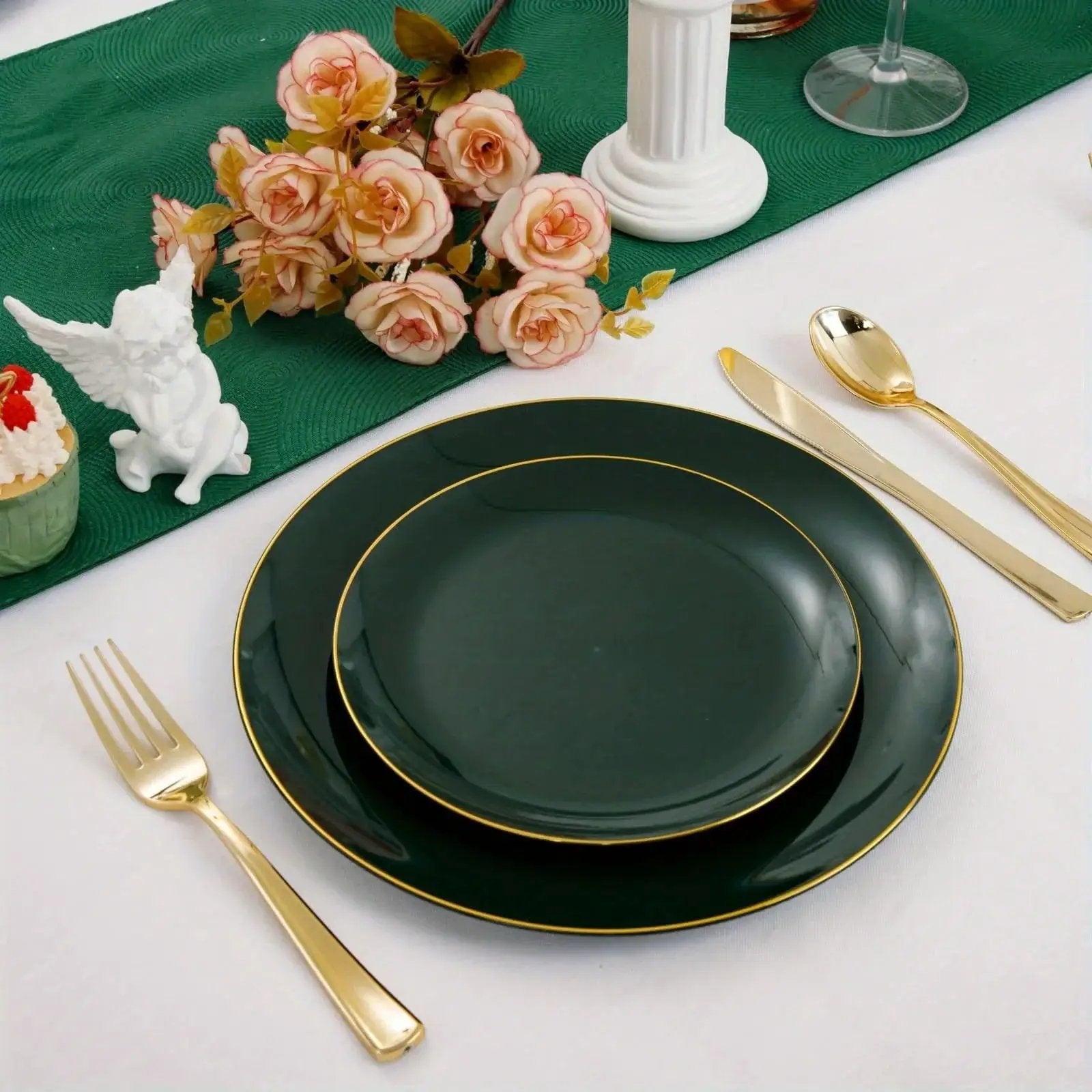 Green Plastic Plate and Cutlery Set for Christmas Parties by House Of Avana