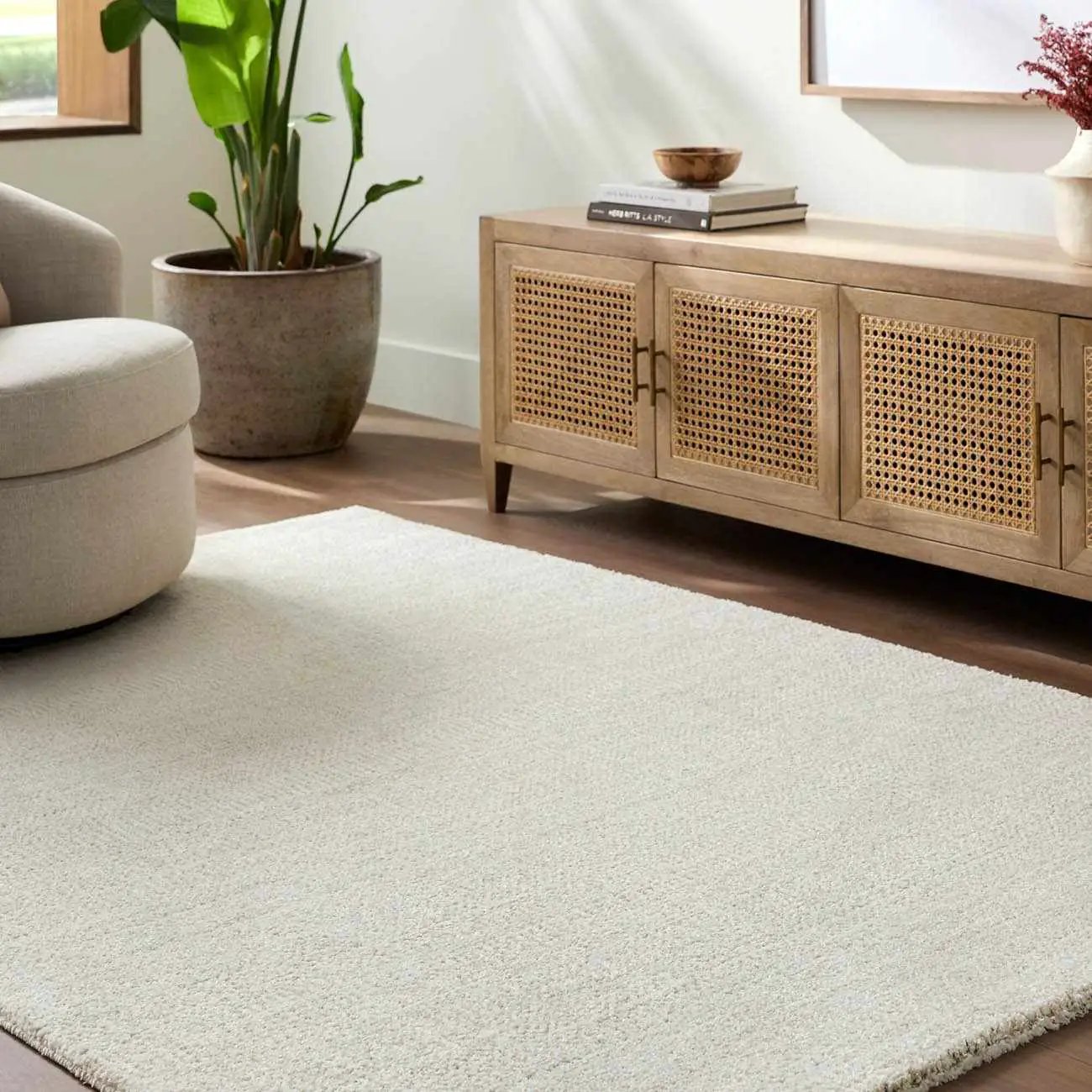 Sezja White Luxe Area Rug by Boutique Rugs