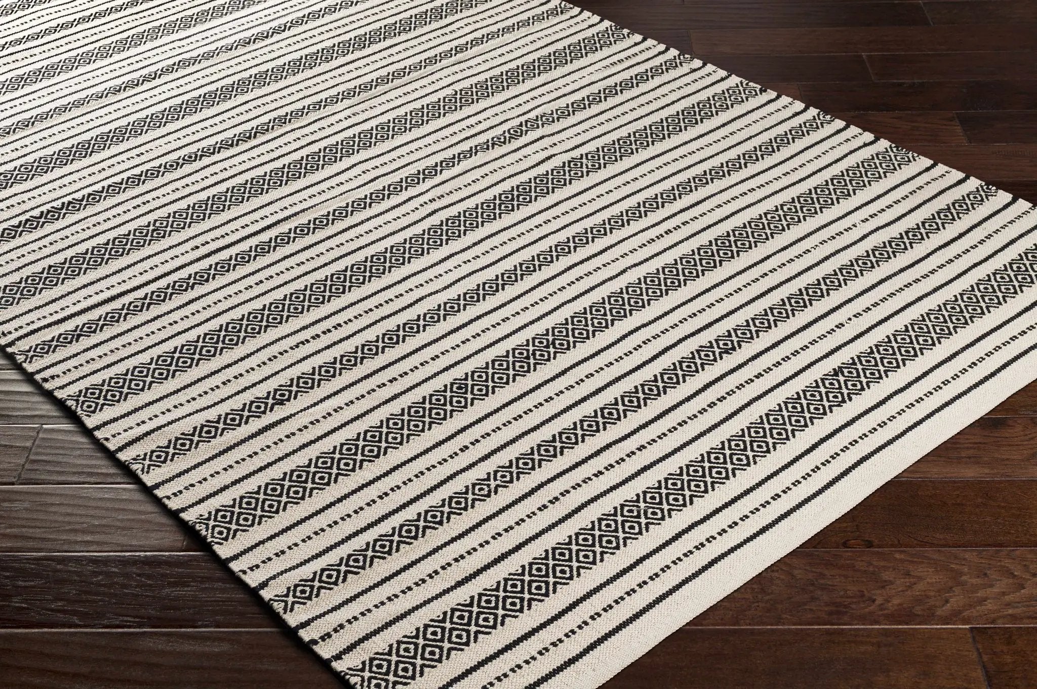 Hagnaya Area Carpet - Clearance by Boutique Rugs