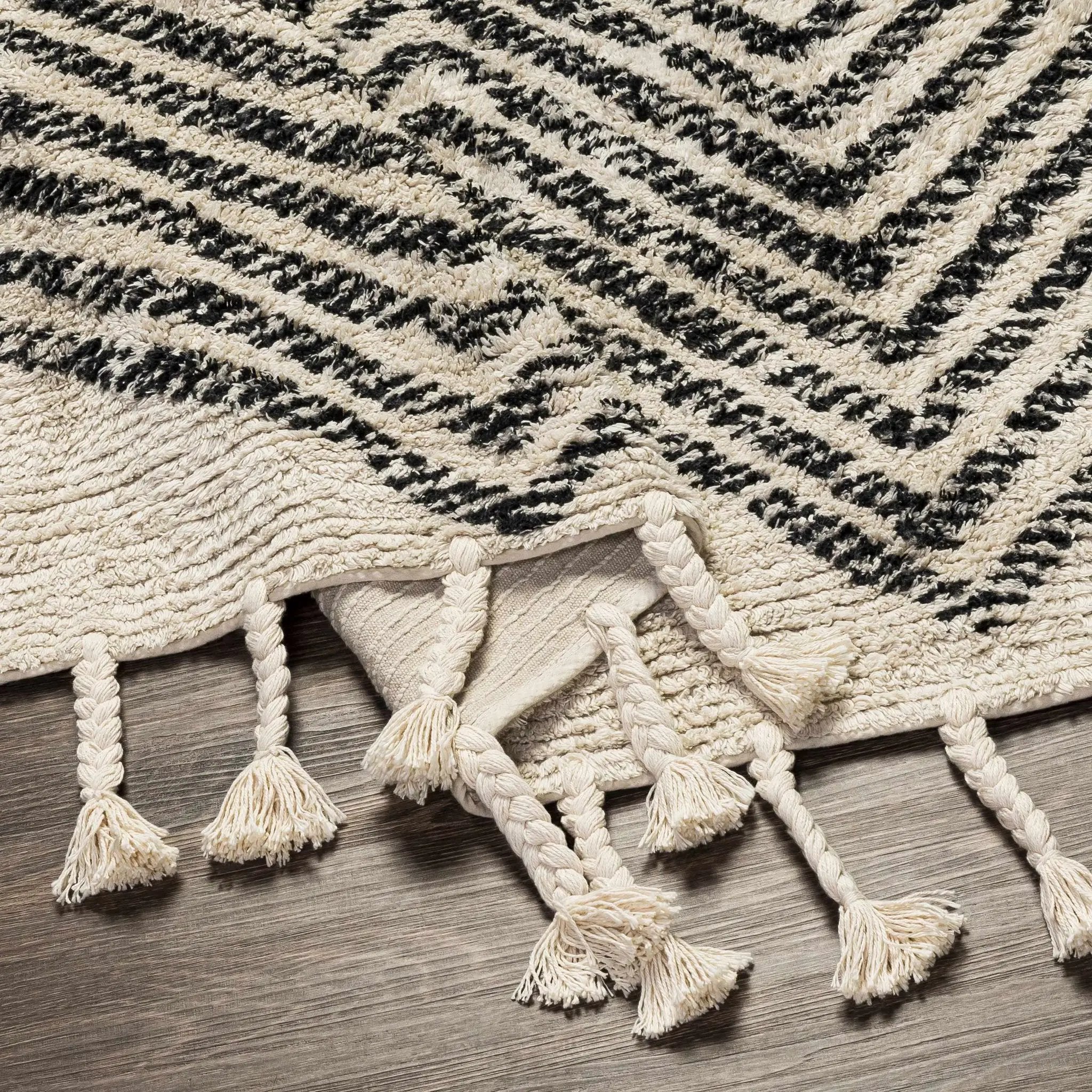 Halton Area Carpet - Clearance by Boutique Rugs