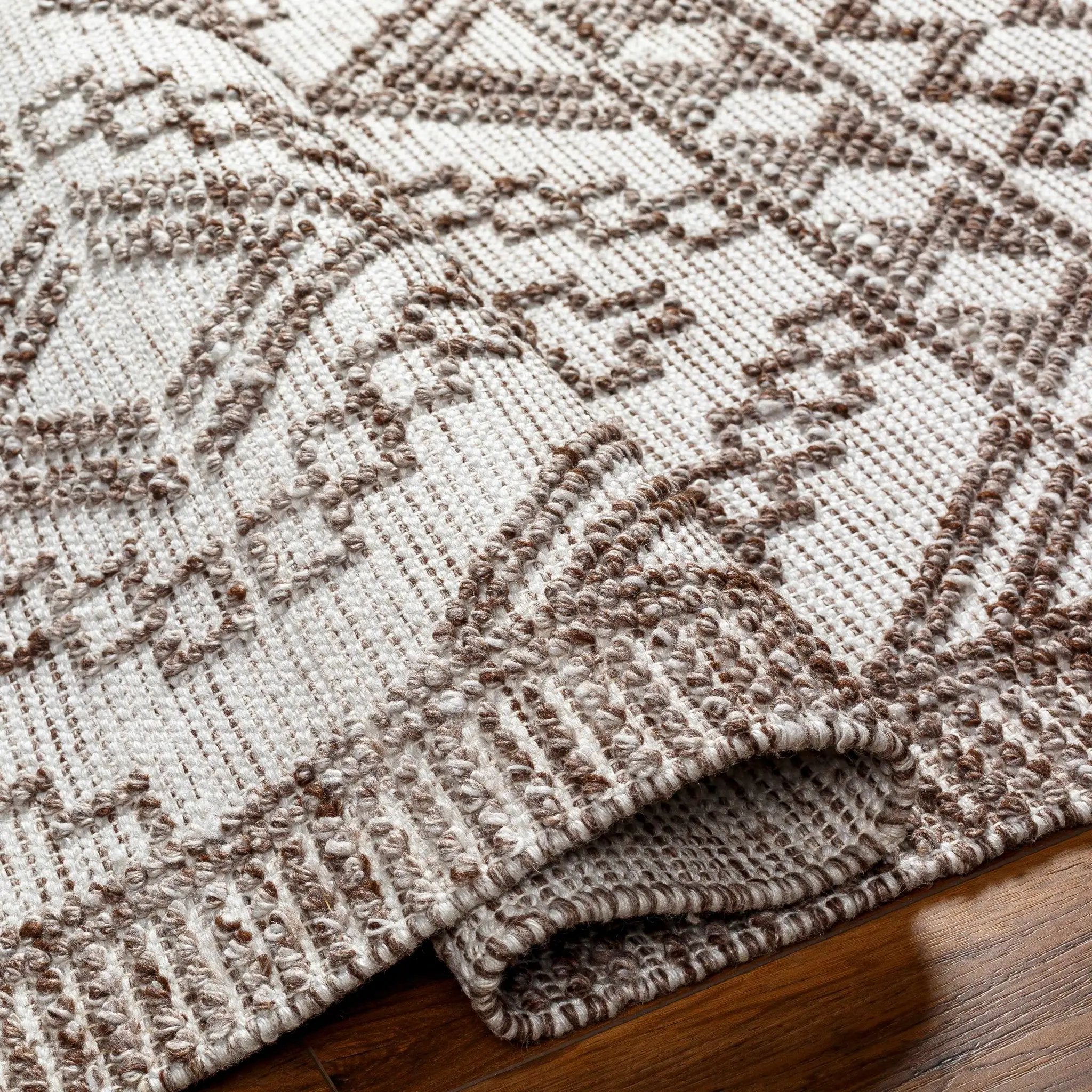 Hanh Area Rug - Clearance by Boutique Rugs