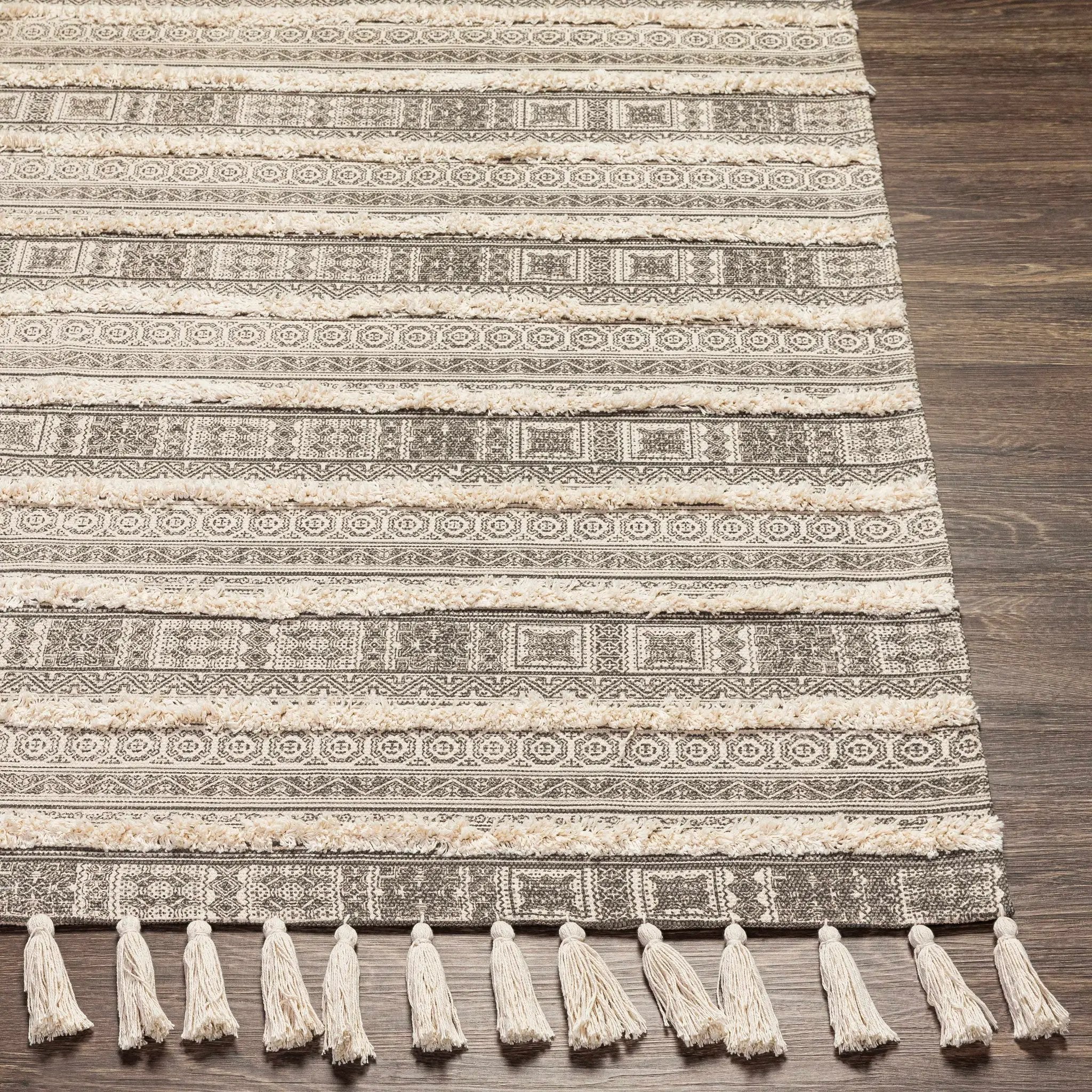 Hanslope Area Rug - Clearance by Boutique Rugs