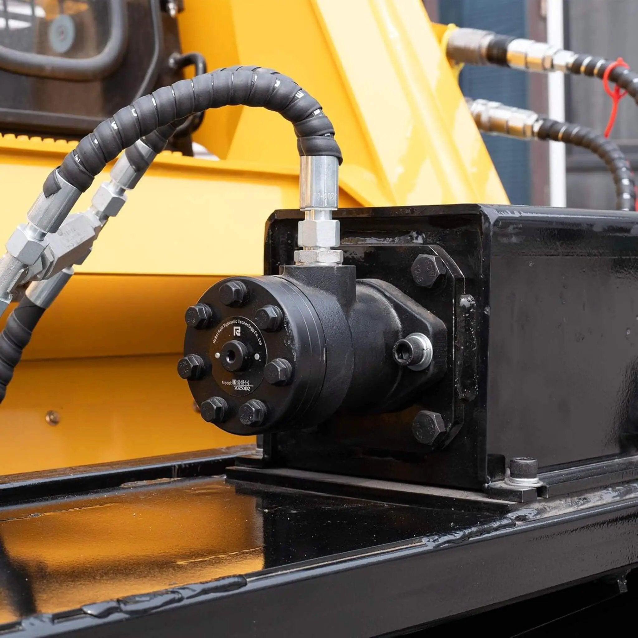 Heavy-Duty 60-Inch Topsoil Screening Skid Steer Bucket Attachment (SAK10294) by SAKSBY WHOLESALE