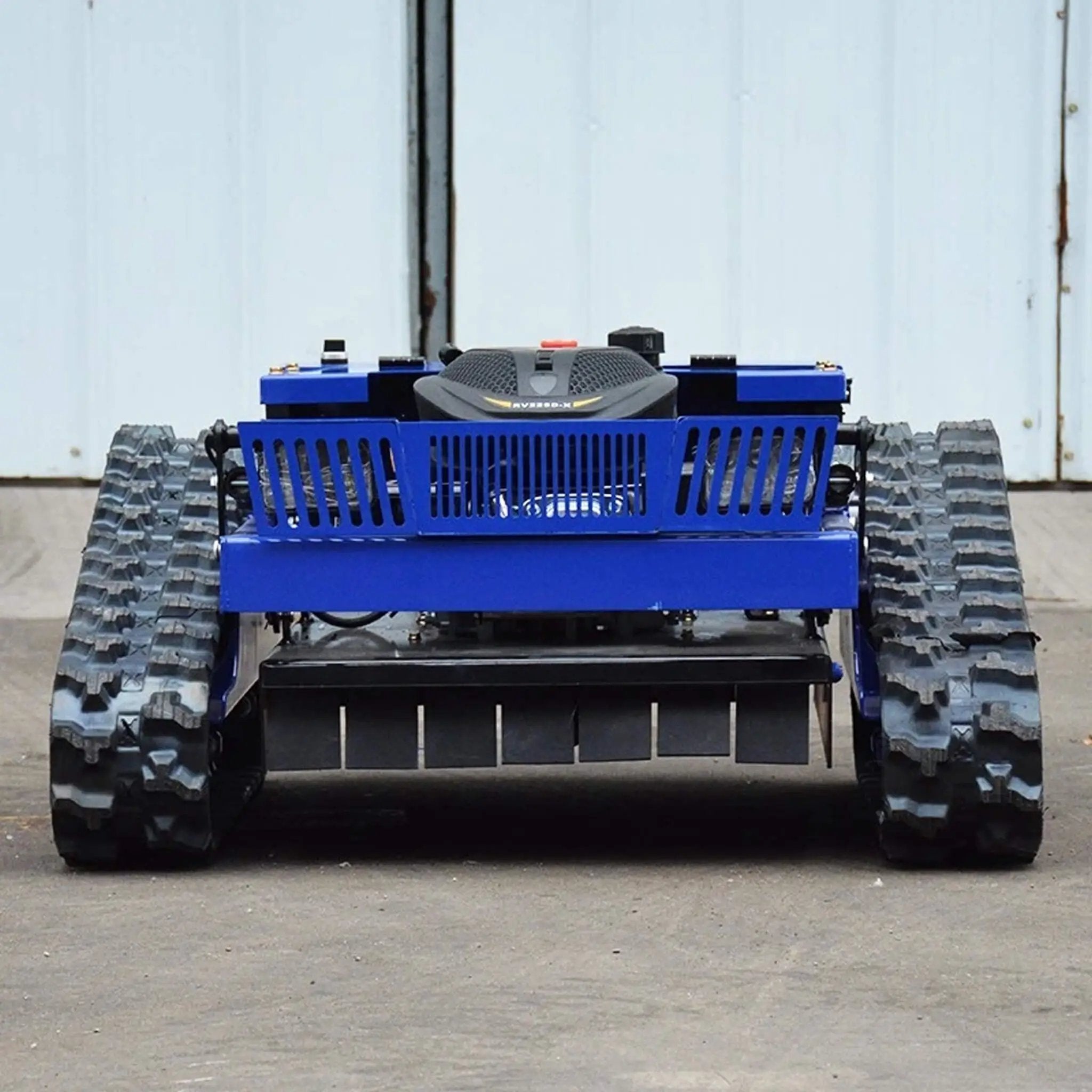 Heavy-Duty 7HP Commercial Remote-Controlled Tracked Gasoline Lawn Mower (SAK94270) by SAKSBY WHOLESALE