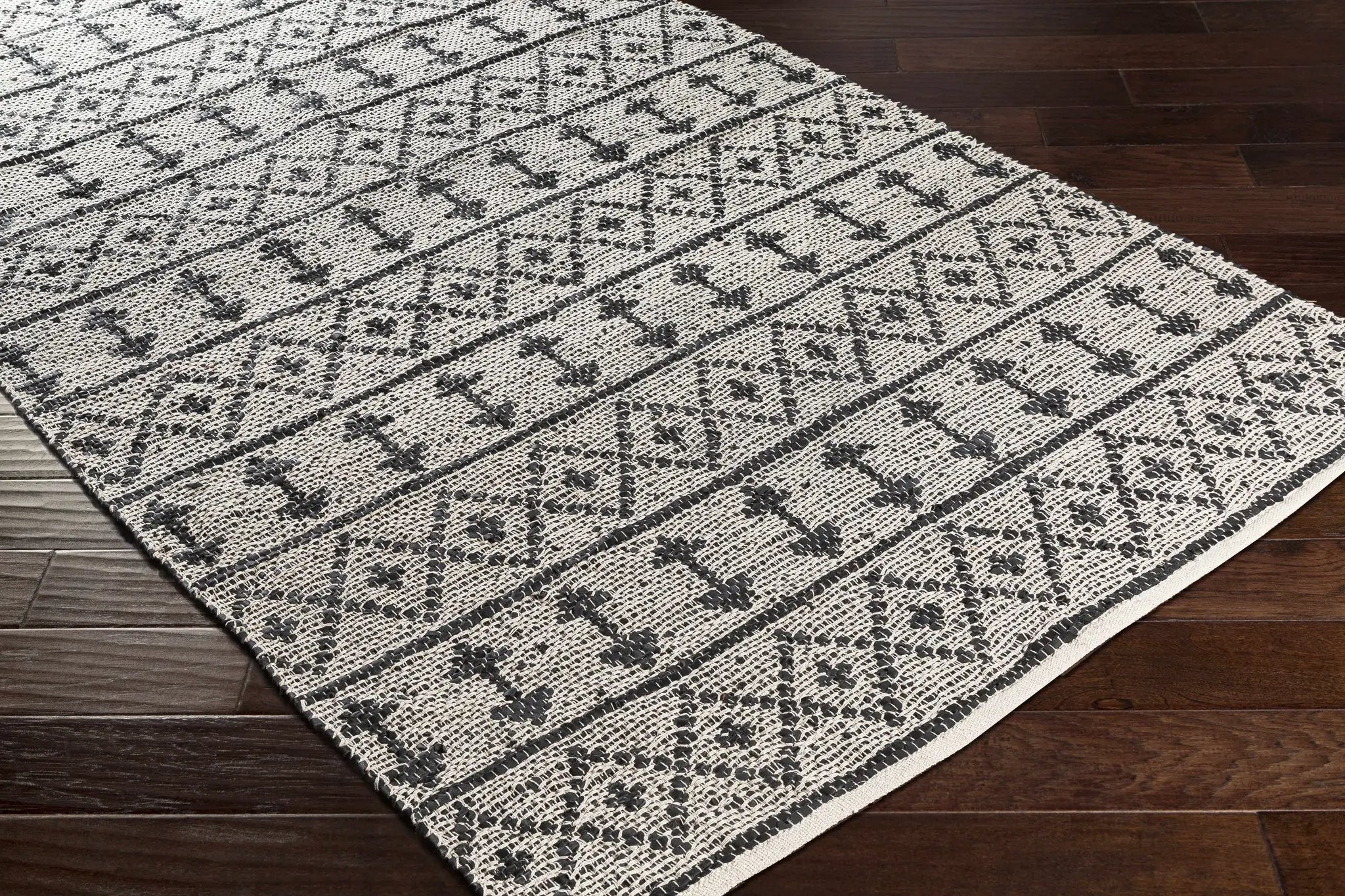 Hector Area Rug - Clearance by Boutique Rugs