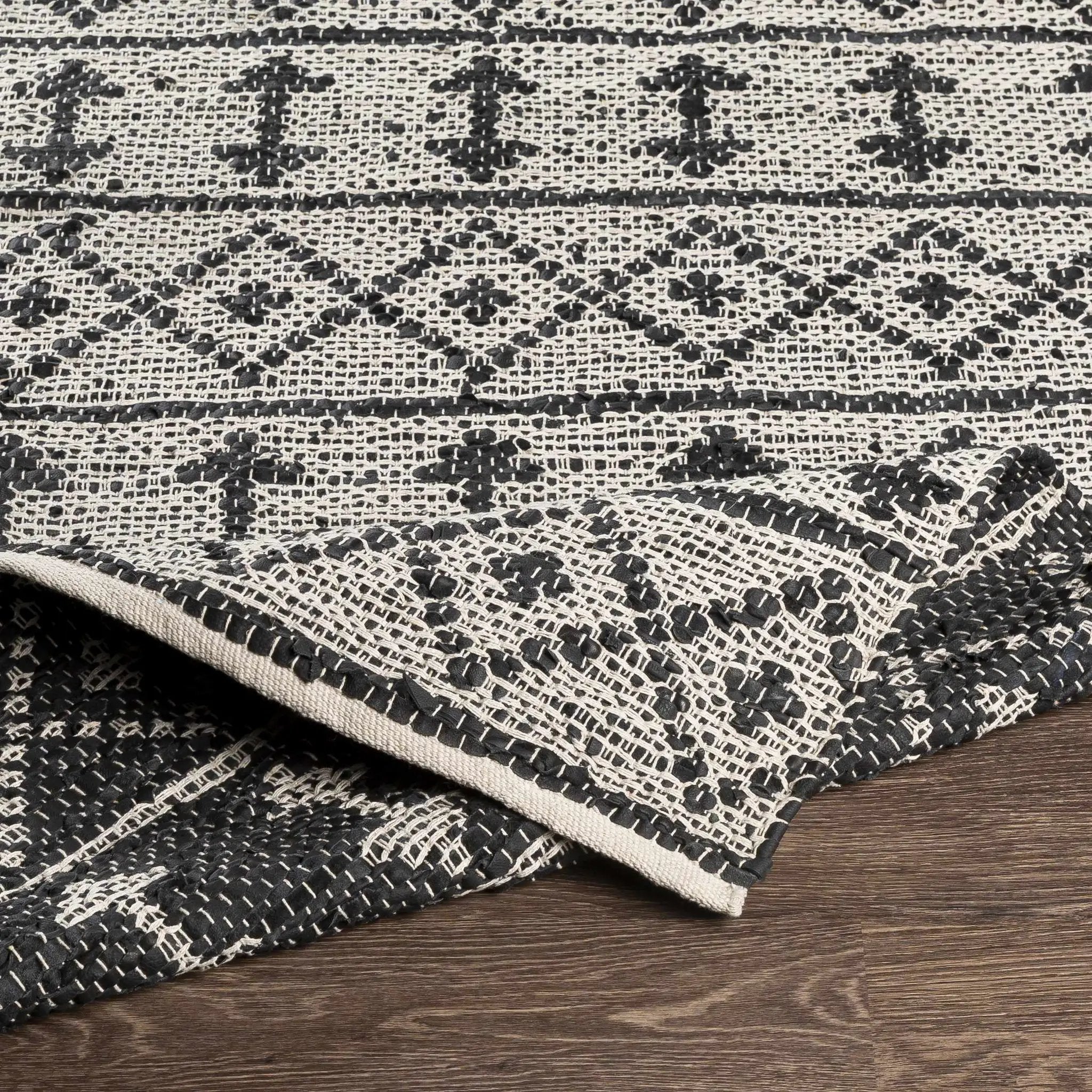 Hector Area Rug - Clearance by Boutique Rugs