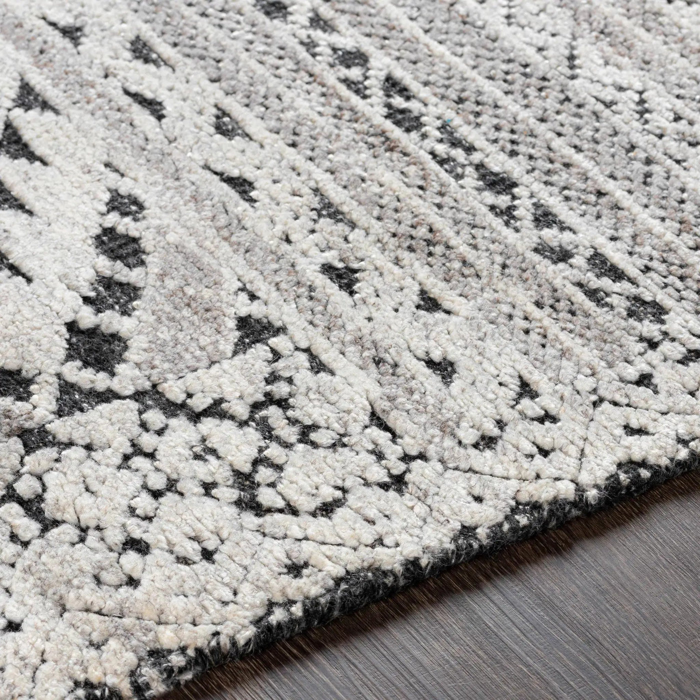 Hemyock Premium Wool&Viscose Carpet - Clearance by Boutique Rugs
