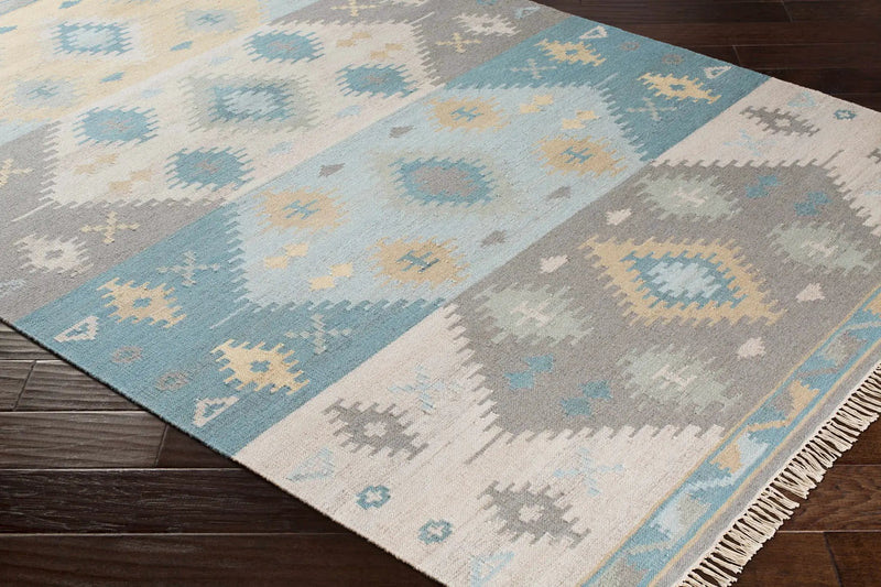 Heth Carpet - Clearance by Boutique Rugs