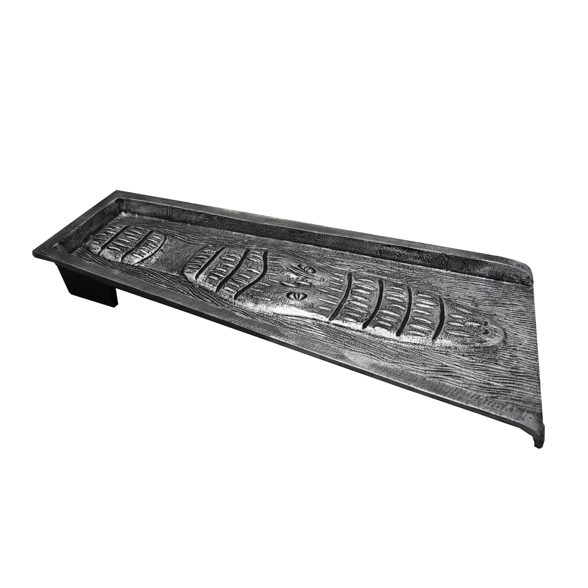 Silver Alligator 24-in Cast Aluminum Downspout Gutter Splash Block by Sharicks