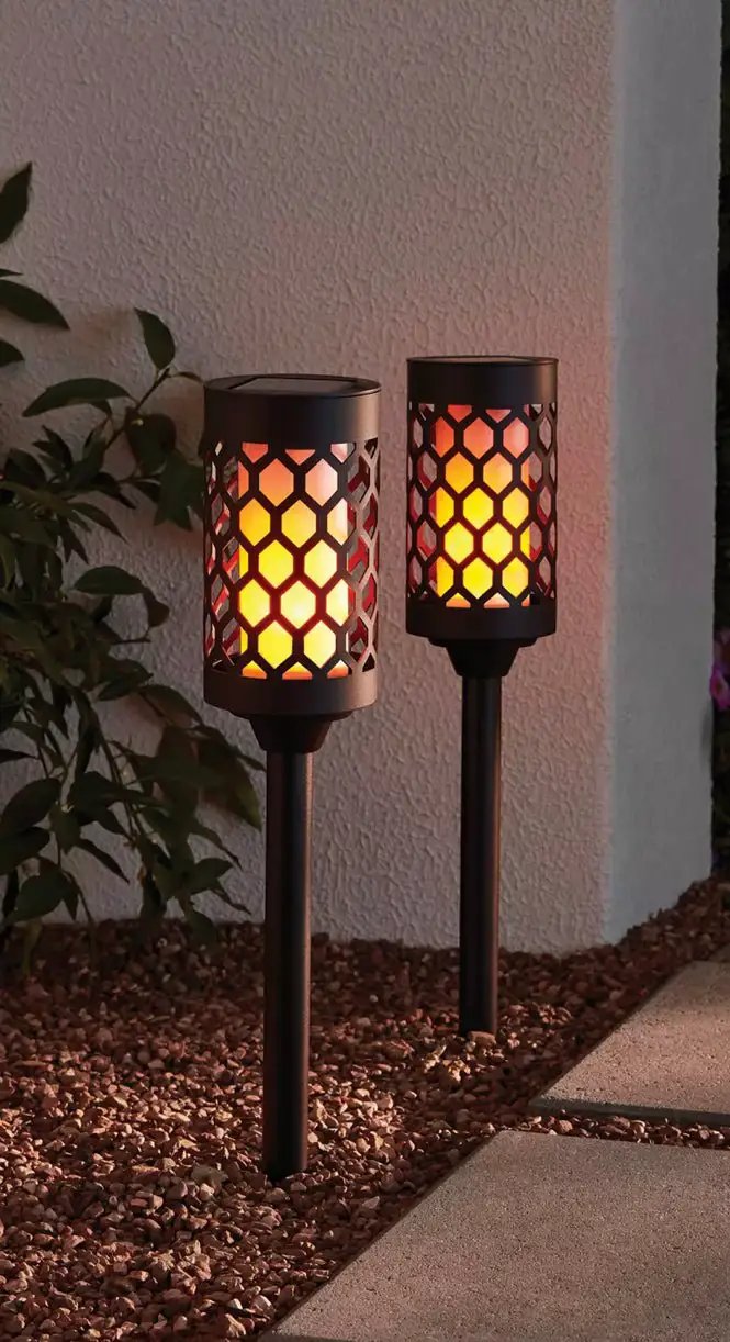 High End 20 lumen Solar Pathway Torch Light Die-cast Aluminum and Glass (2-Pack) by Outdoor Solar Outlet