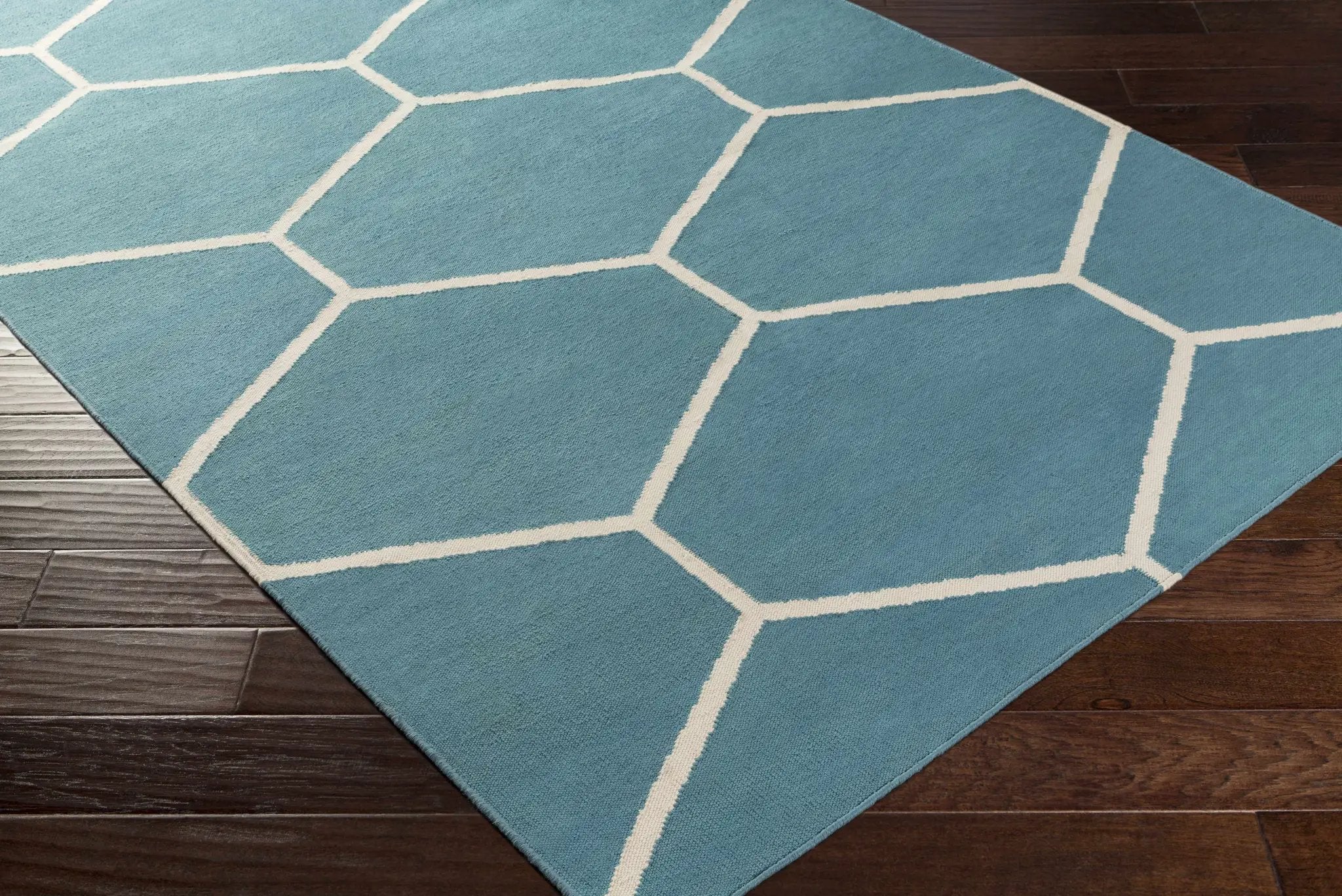 Hoskins Area Carpet - Clearance by Boutique Rugs