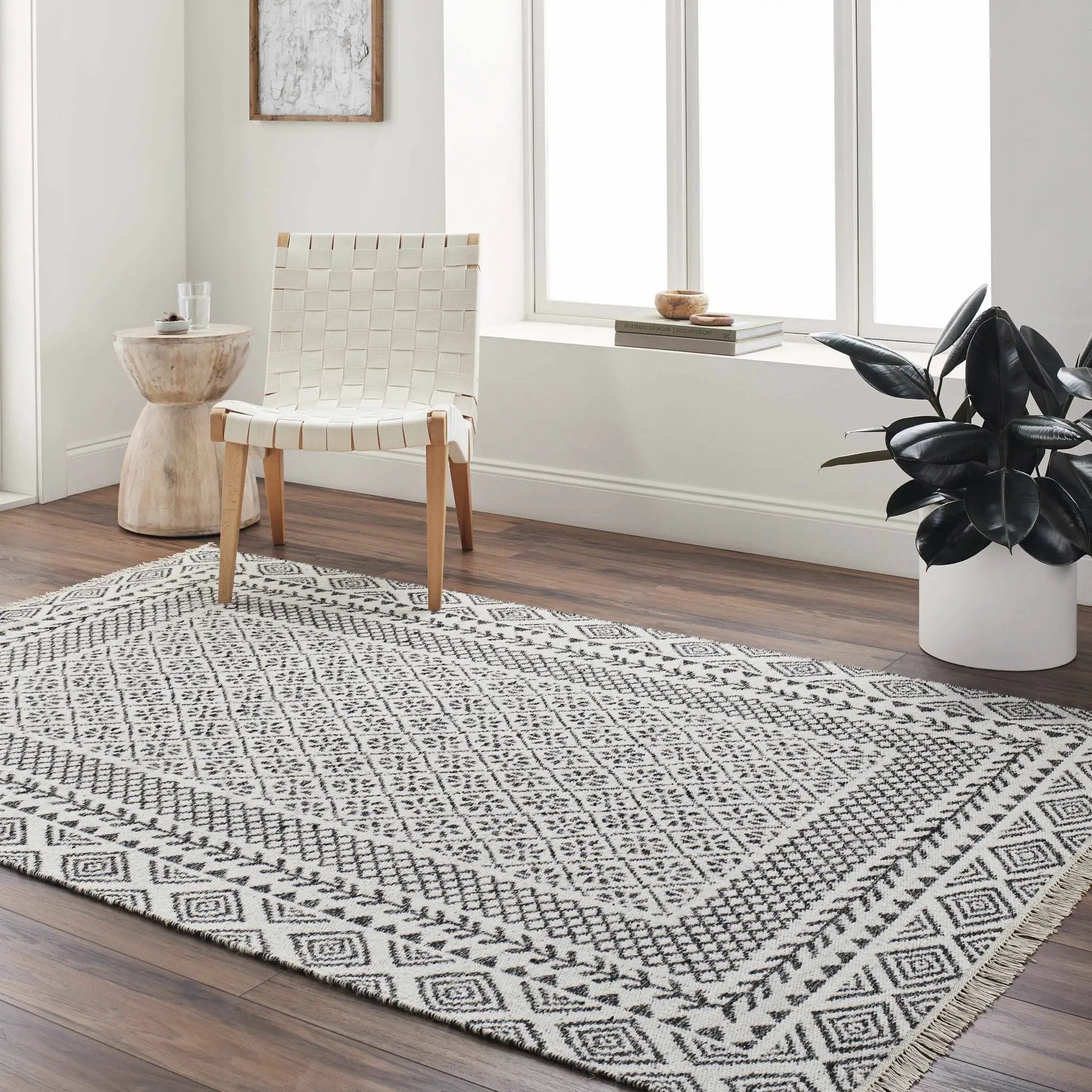 Hulda Area Rug - Clearance by Boutique Rugs