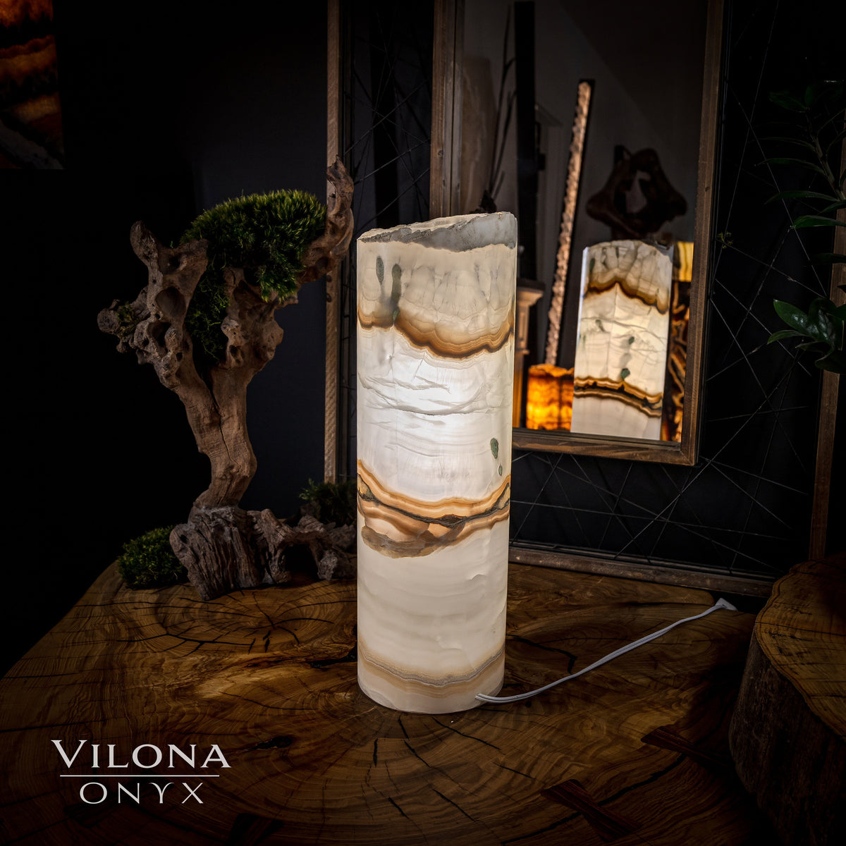Ice Onyx Lamp (Table Lamp #5), photo 4 of 5