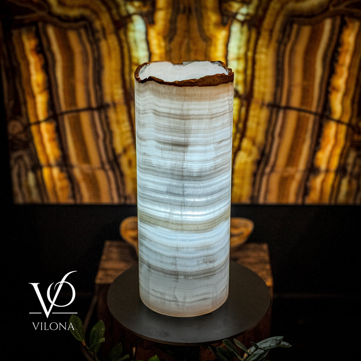 Ice Onyx Table Lamp (Live Edge #3), photo 4 of 5