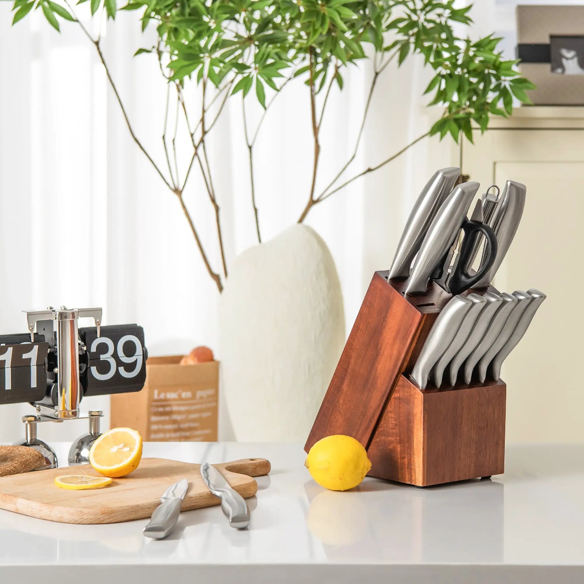 14-Piece Kitchen Knife Set Stainless Steel Knife Block Set with Sharpener by DirectDeals