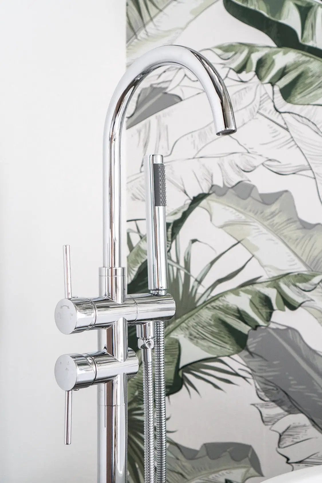 Zeek Floor Tub Filler Faucet Chrome F-TC50 by ZEEK