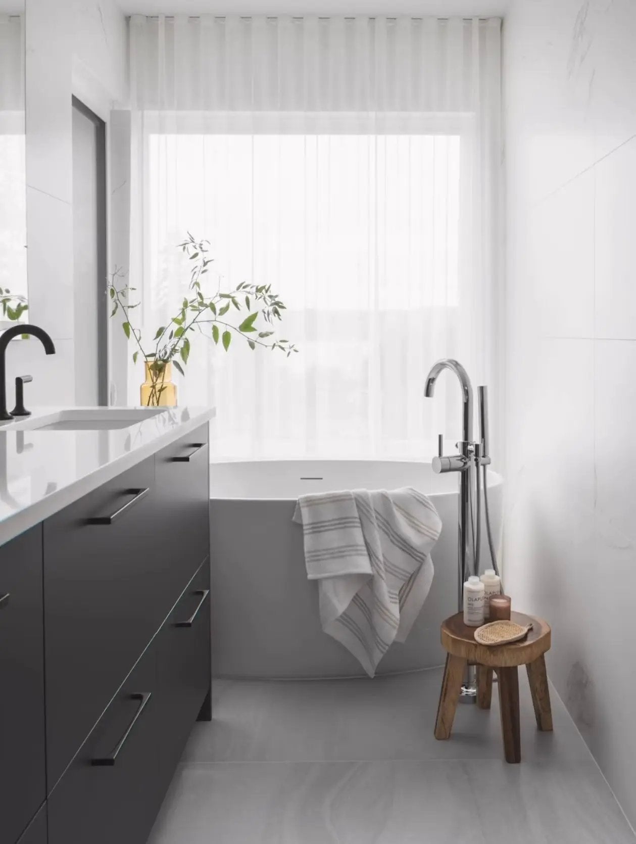 Zeek Floor Tub Filler Faucet Chrome F-TC50 by ZEEK