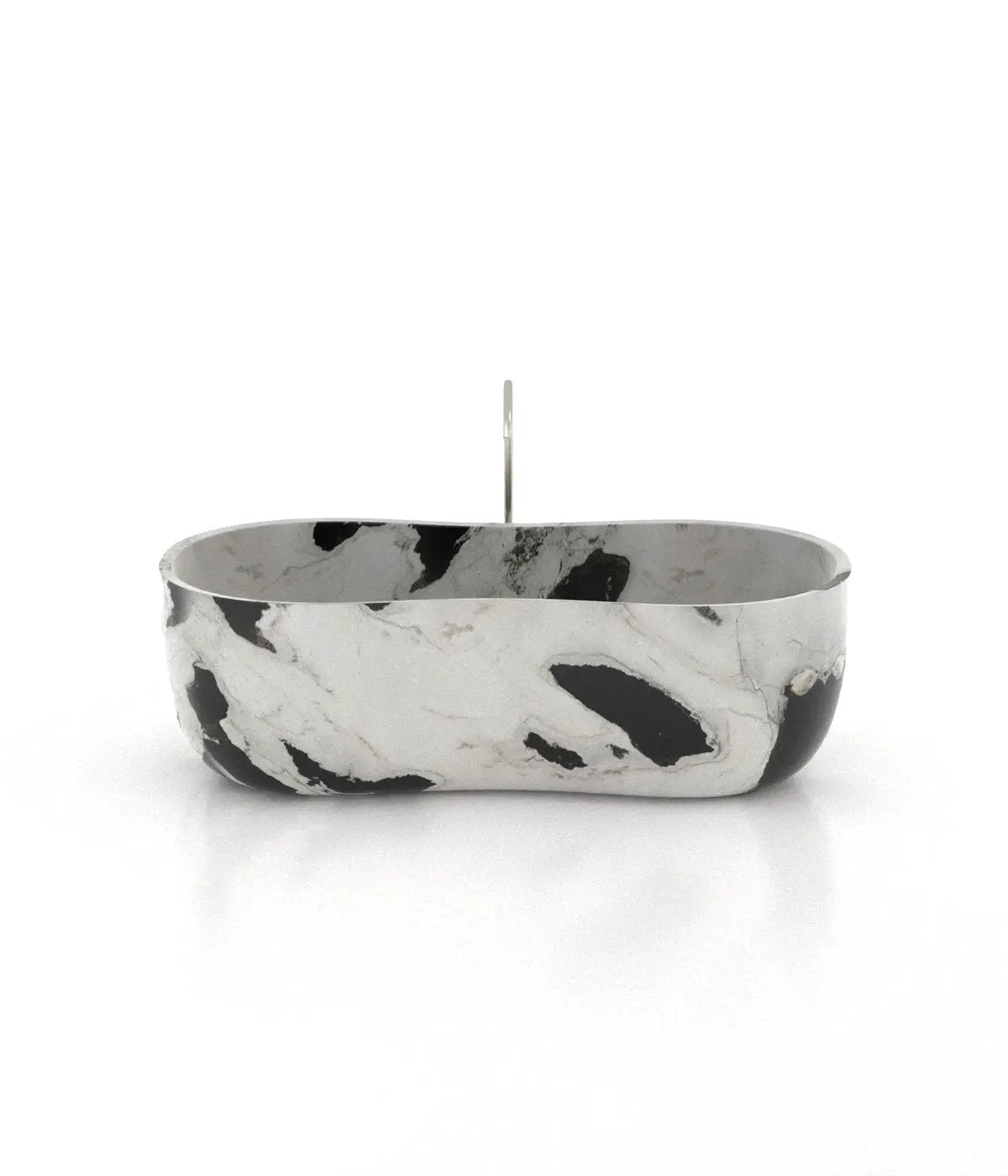 Infinity Bathtub by Zicana Boutique