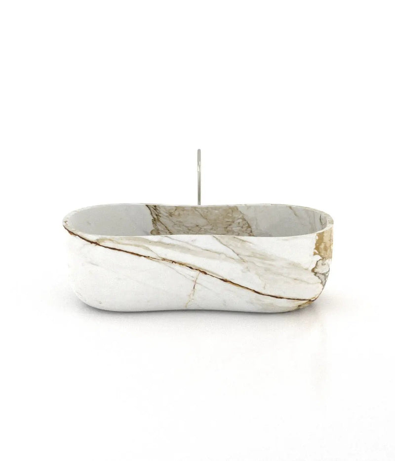 Infinity Bathtub by Zicana Boutique