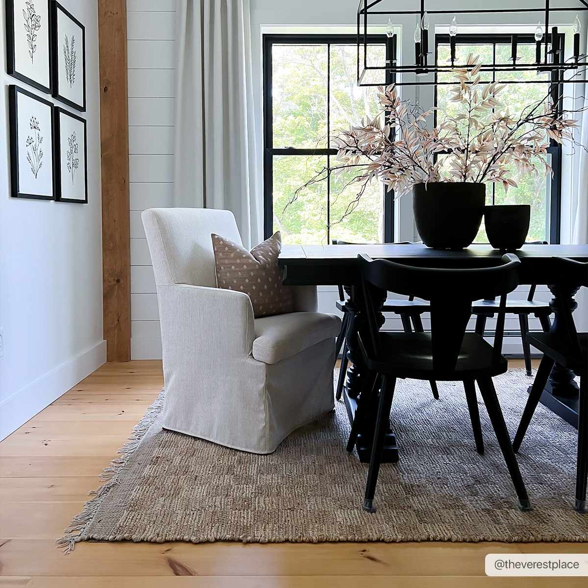 Ionut Checkered Jute Area Rug by Boutique Rugs