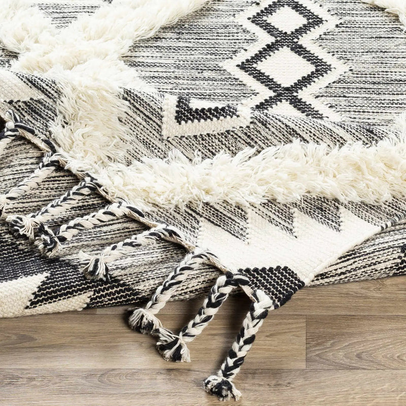 Jarales Cream/Black Tribal Tassel Wool Rug - Clearance by Boutique Rugs