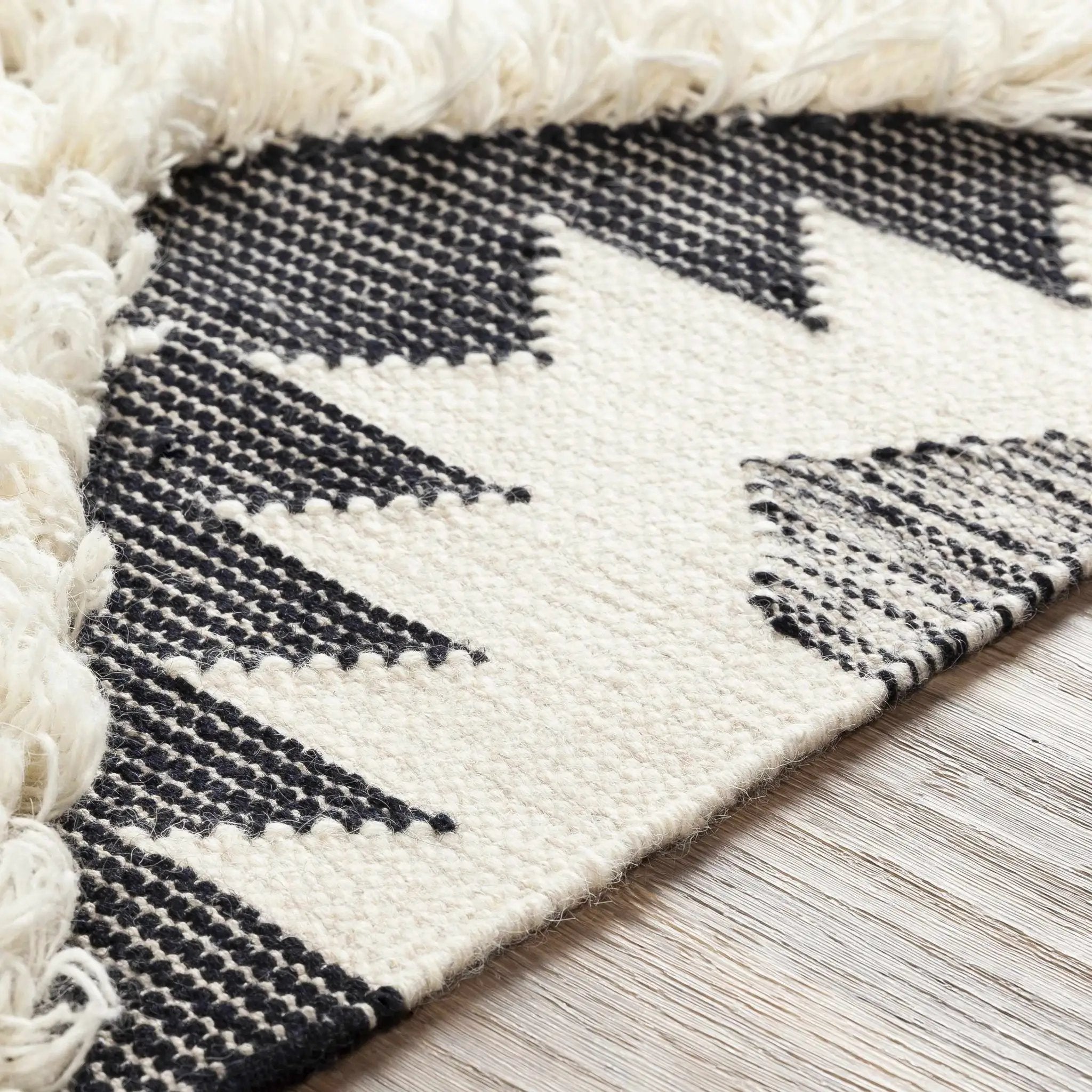 Jarales Cream/Black Tribal Tassel Wool Rug - Clearance by Boutique Rugs